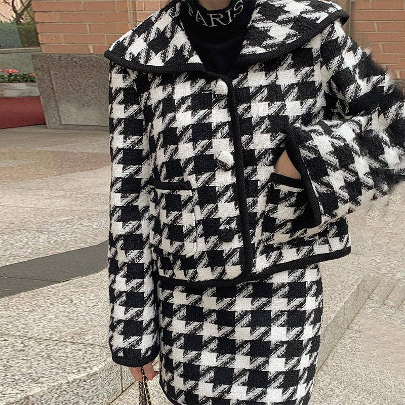 Wear Dailylook Suits For Autumn And Winter