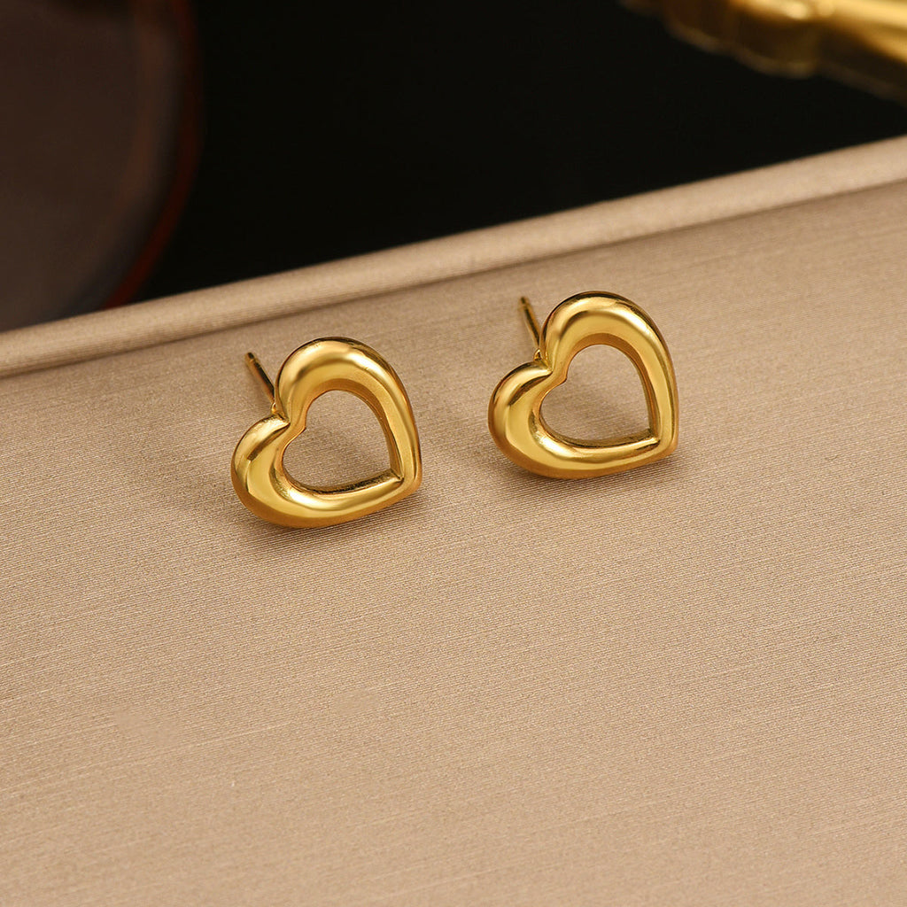 Lxalry 18K Gold Plated Heart Earrings   Stainless Steel Hypoallergenic Jewelry For Women  Skin Safe Everyday & Gift Luxury For Wife Mom Girlfriend  Valentine S Day Charm With Tarnish Free Glow
