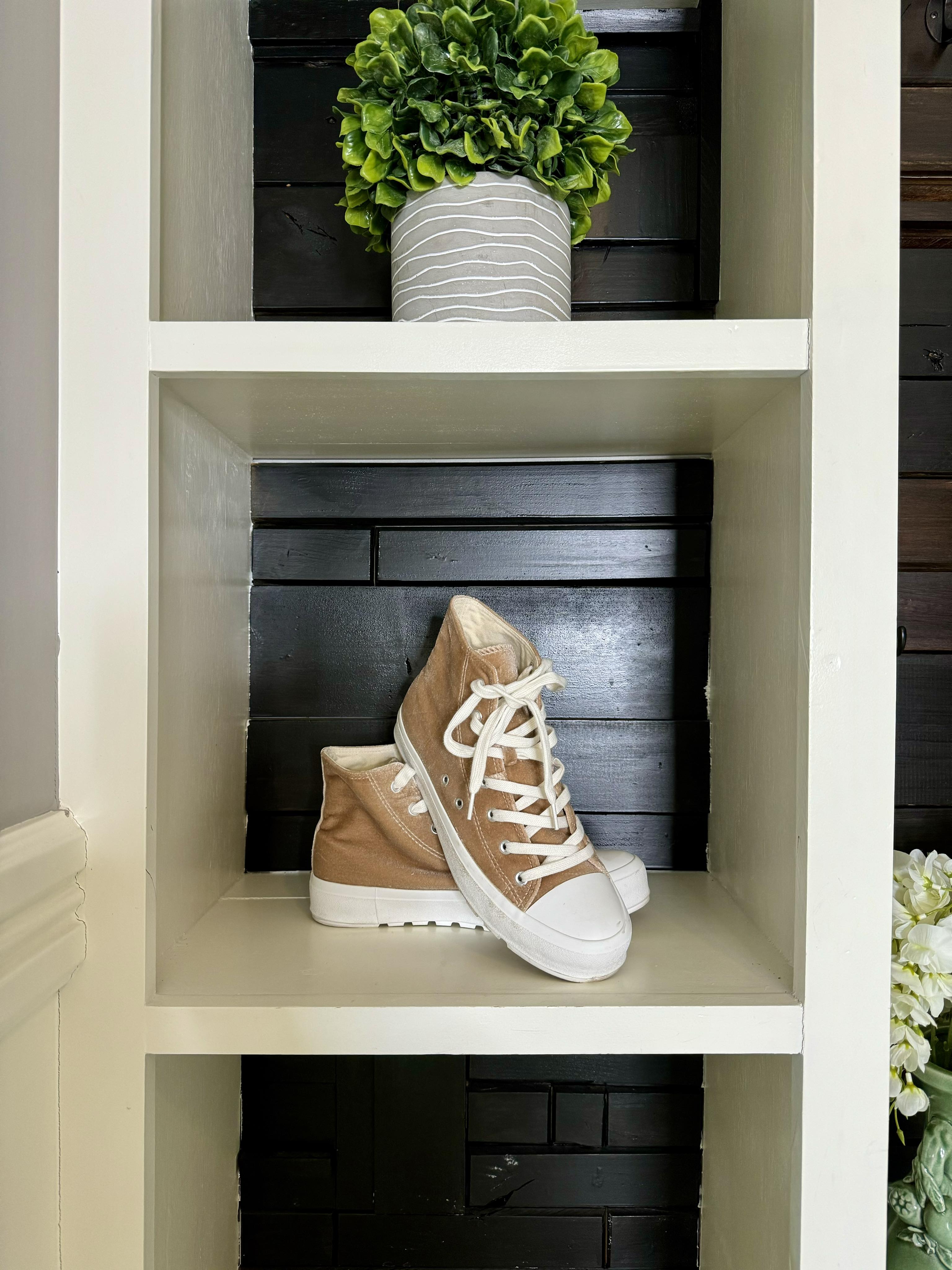 Run Me Down Velvet High Tops in Tan