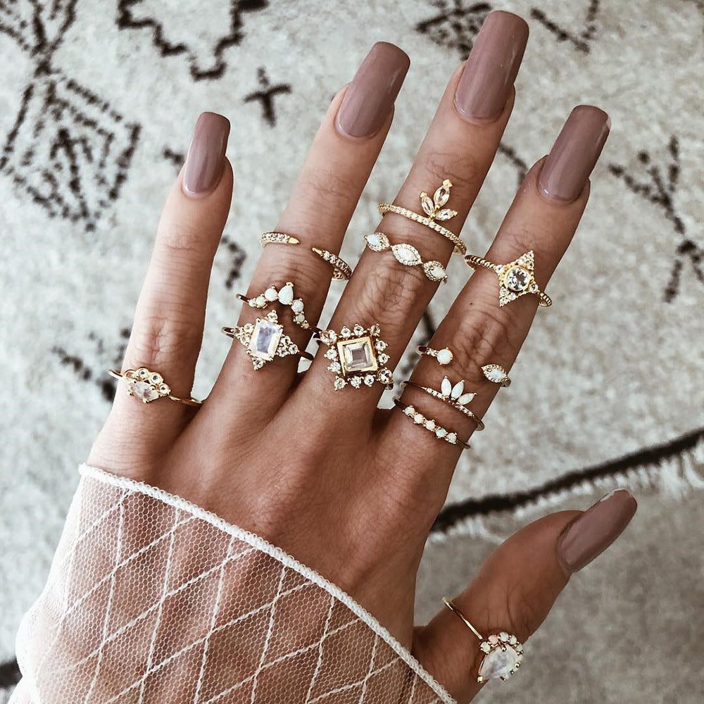 Women's Vintage Water Drop Diamond Ring Suit