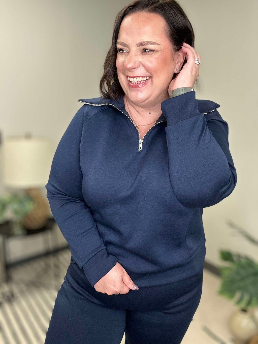 Hamptons Travel Half Zip Pullover in Magenta