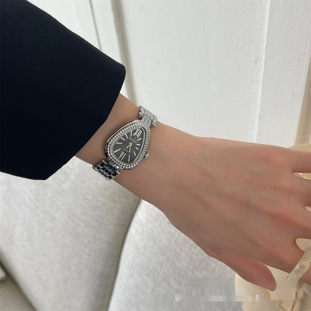 Golden Snake Head Gorgeous Chain Watch Women
