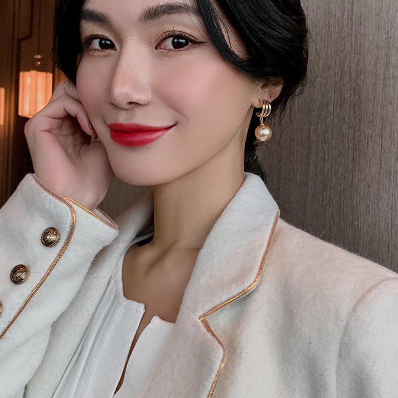 Simple Advanced Pearl Vintage Earrings