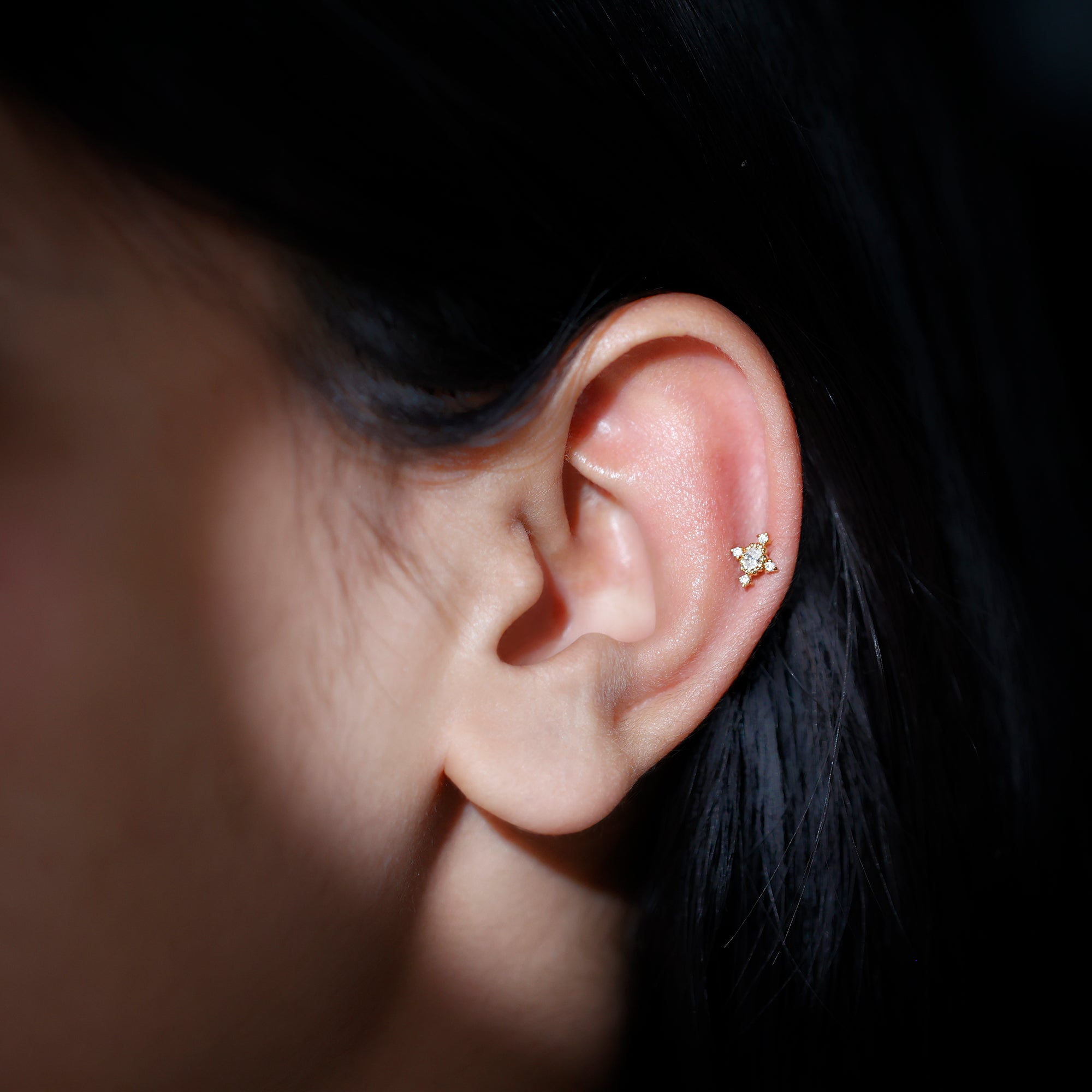 Vintage Inspired Moissanite Oval Conch Earring