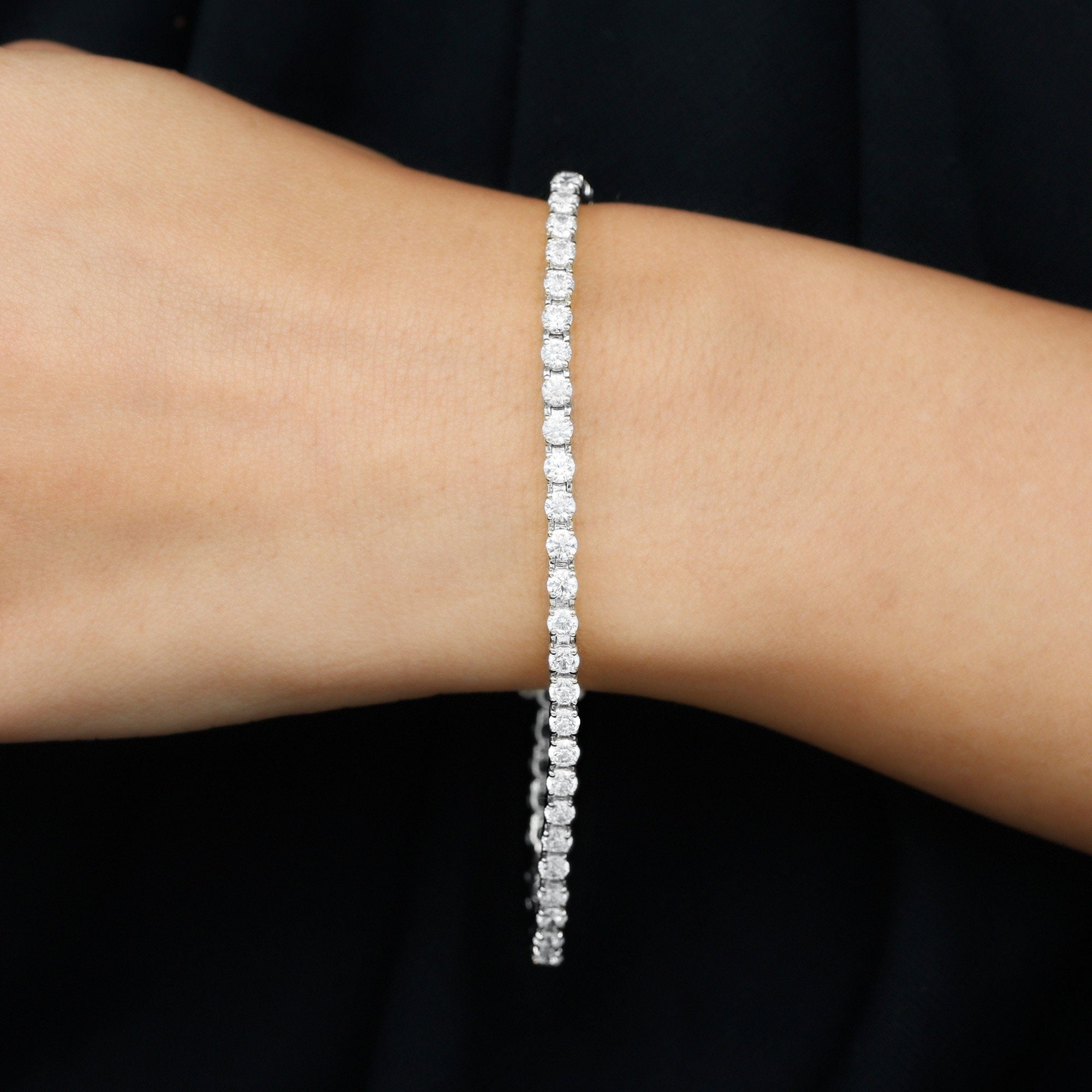 Round Shape Cubic Zirconia Tennis Bracelet