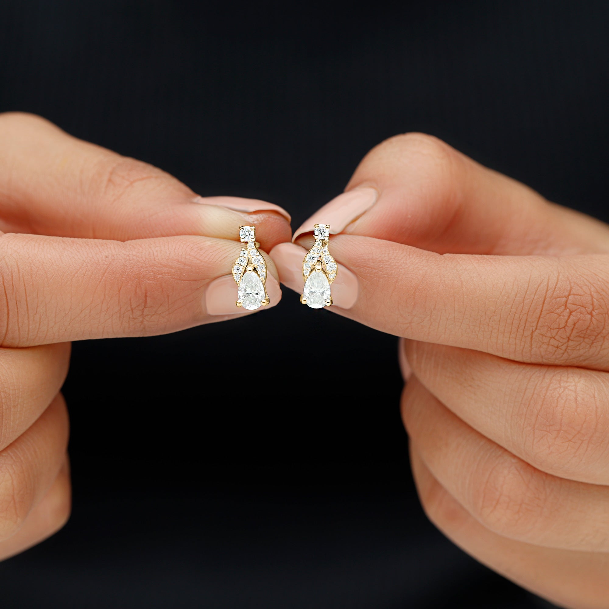 Certified Lab Grown Diamond Teardrop Stud Earrings