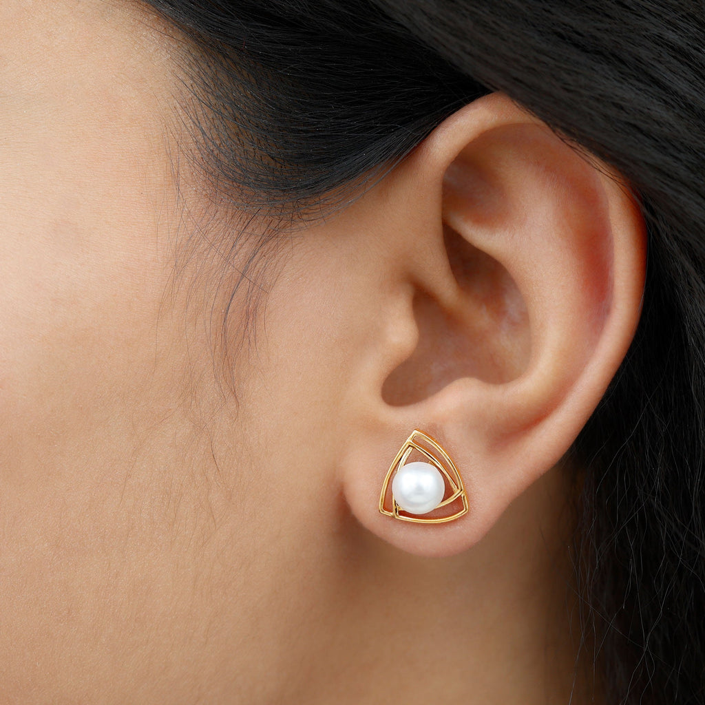 Round Shape Freshwater Pearl Statement Stud Earrings