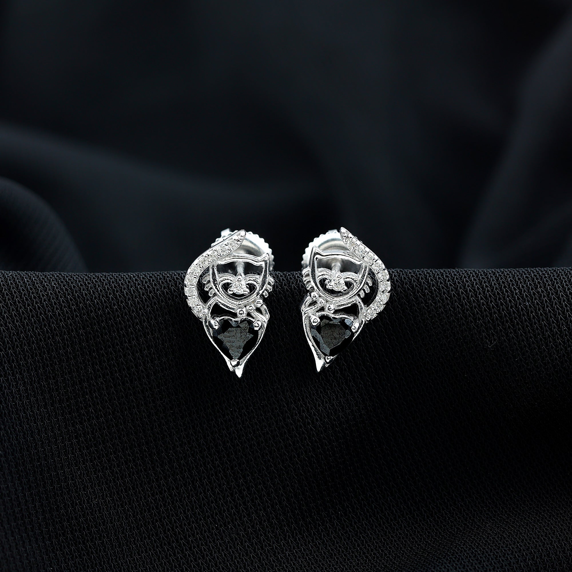 Heart Shape Black Onyx Cat Stud Earrings