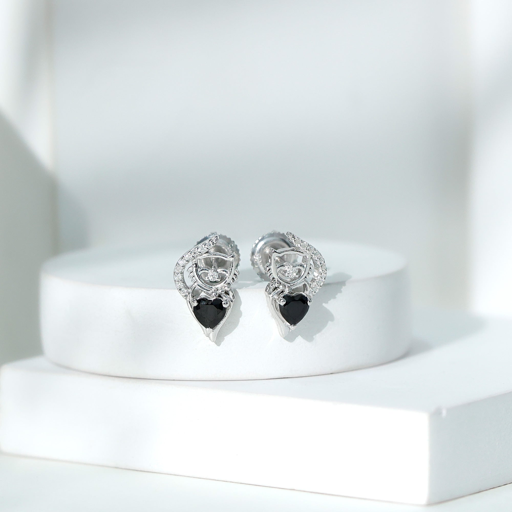 Heart Shape Black Onyx Cat Stud Earrings