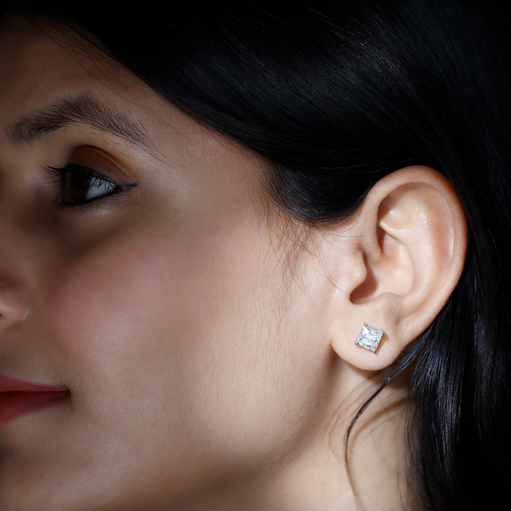 6MM Solitaire Princess Cut Moissanite Stud Earrings