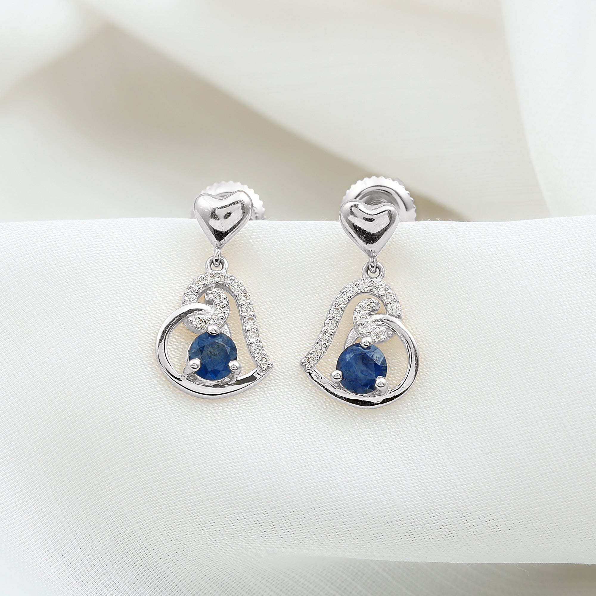 Real 0.8 Carat Blue Sapphire and Diamond Dangling Earrings