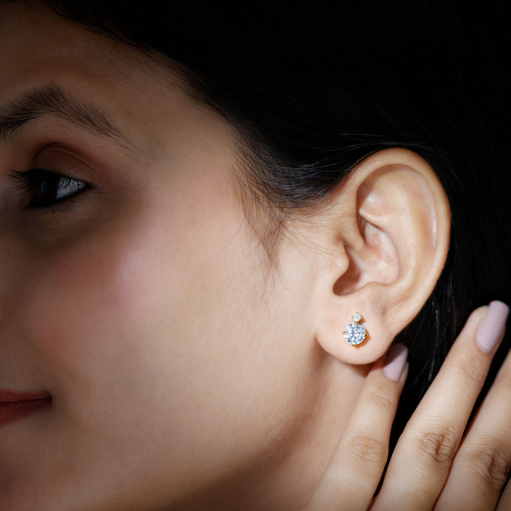 Simple Round Moissanite Stud Earrings