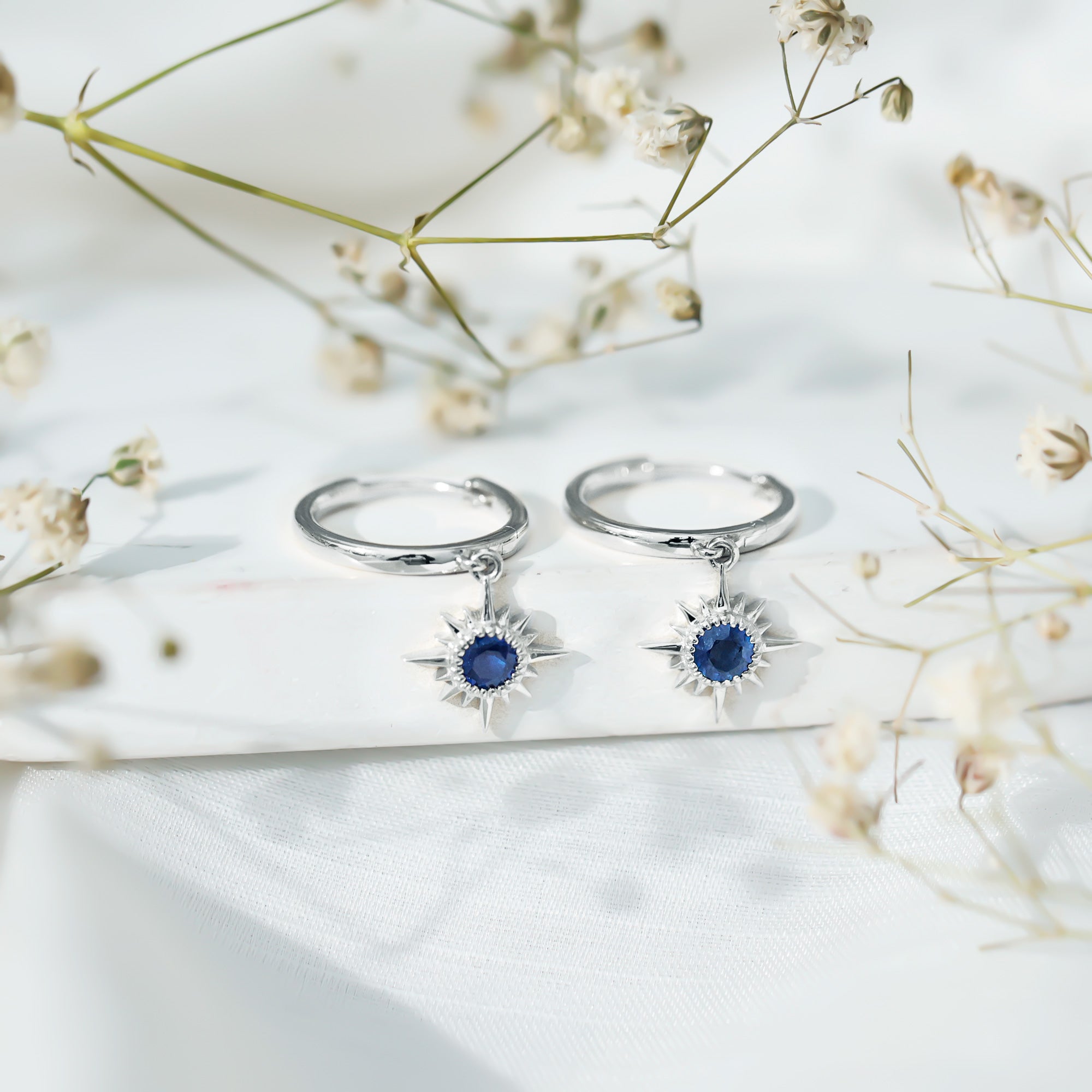 3/4 CT Milgrain Bezel Set Blue Sapphire Sunburst Drop Hoop Earrings for Women