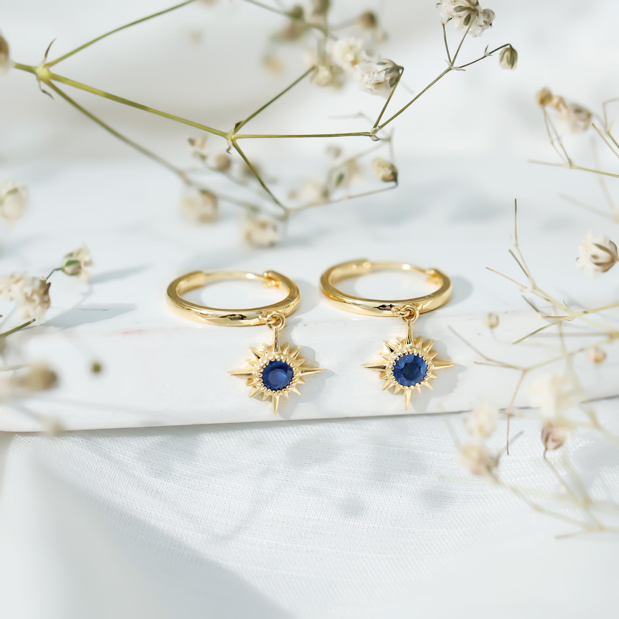 3/4 CT Milgrain Bezel Set Blue Sapphire Sunburst Drop Hoop Earrings for Women