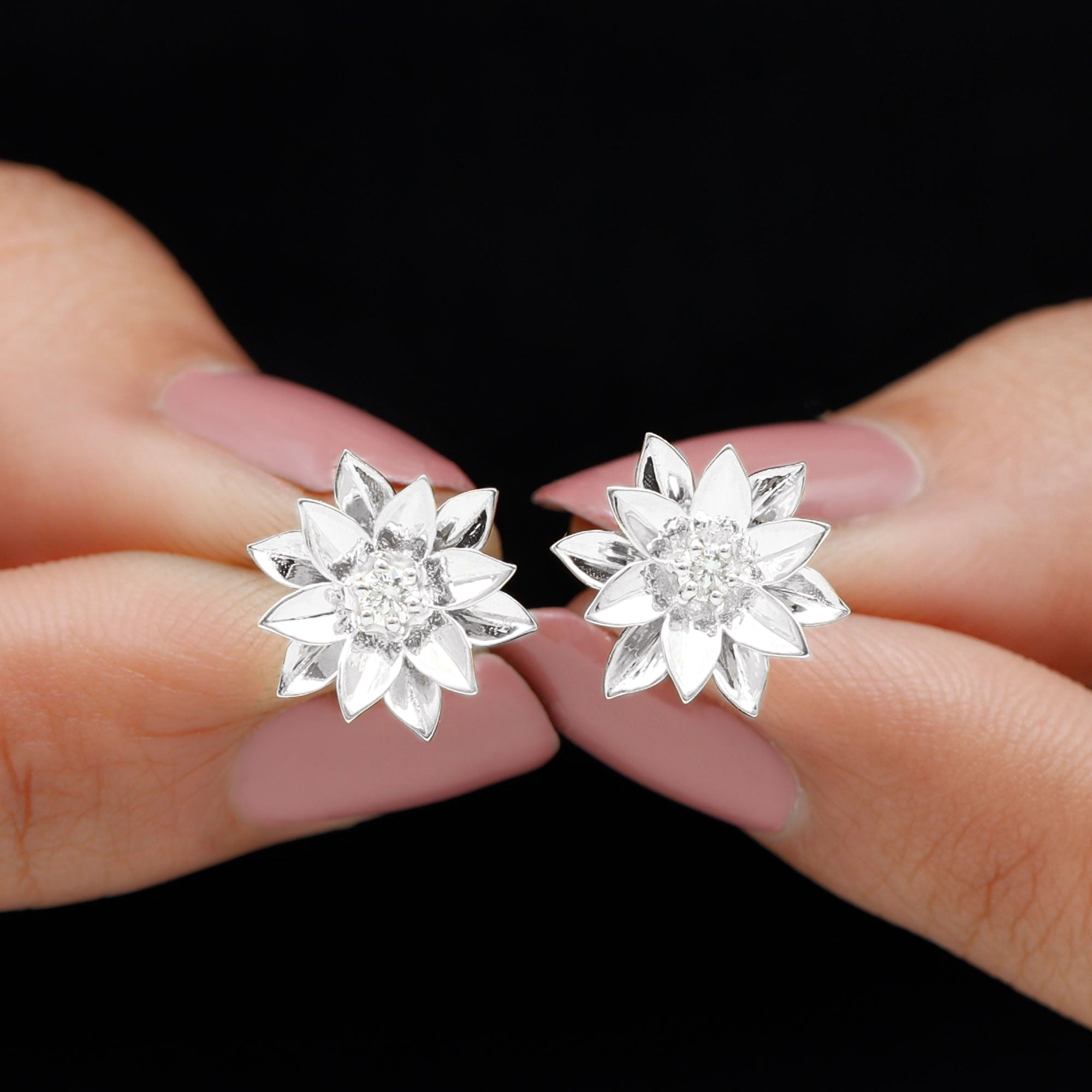 Round Cut Natural Diamond Flower Stud Earrings