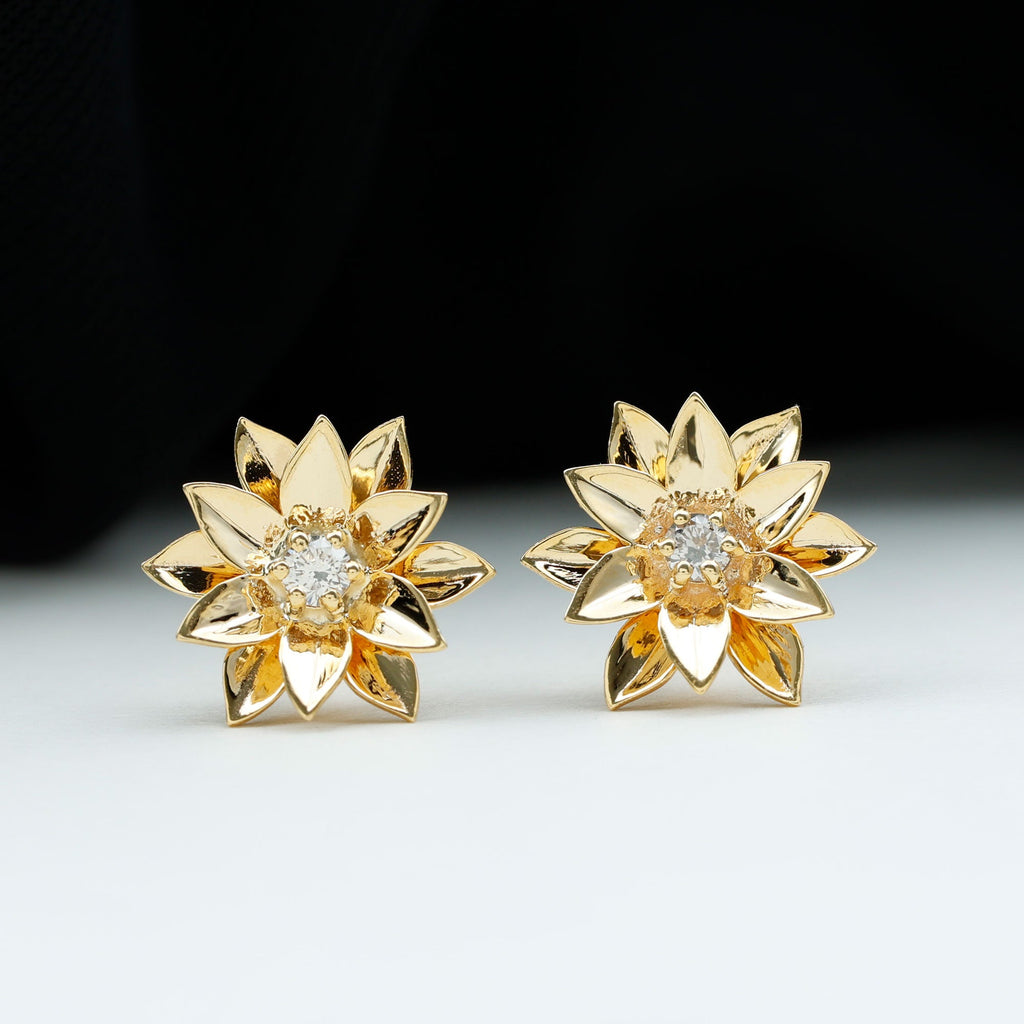 Round Cut Natural Diamond Flower Stud Earrings