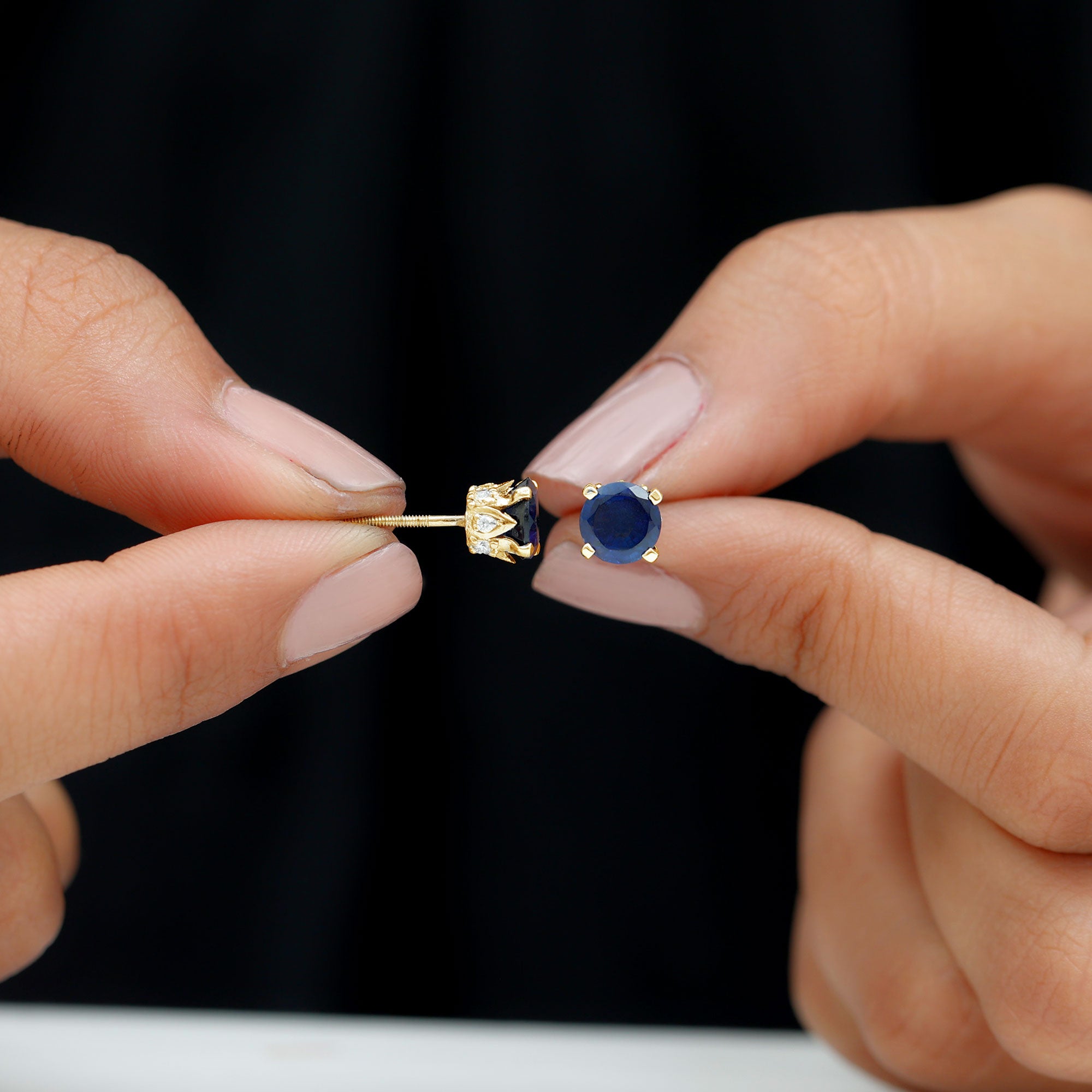 Lab Grown Blue Sapphire Vintage Stud Earrings with Certificate