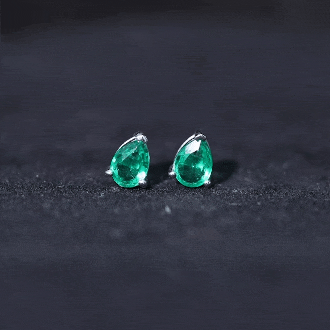 Pear Cut Lab Grown Emerald Teardrop Earrings in 3 Prong Setting
