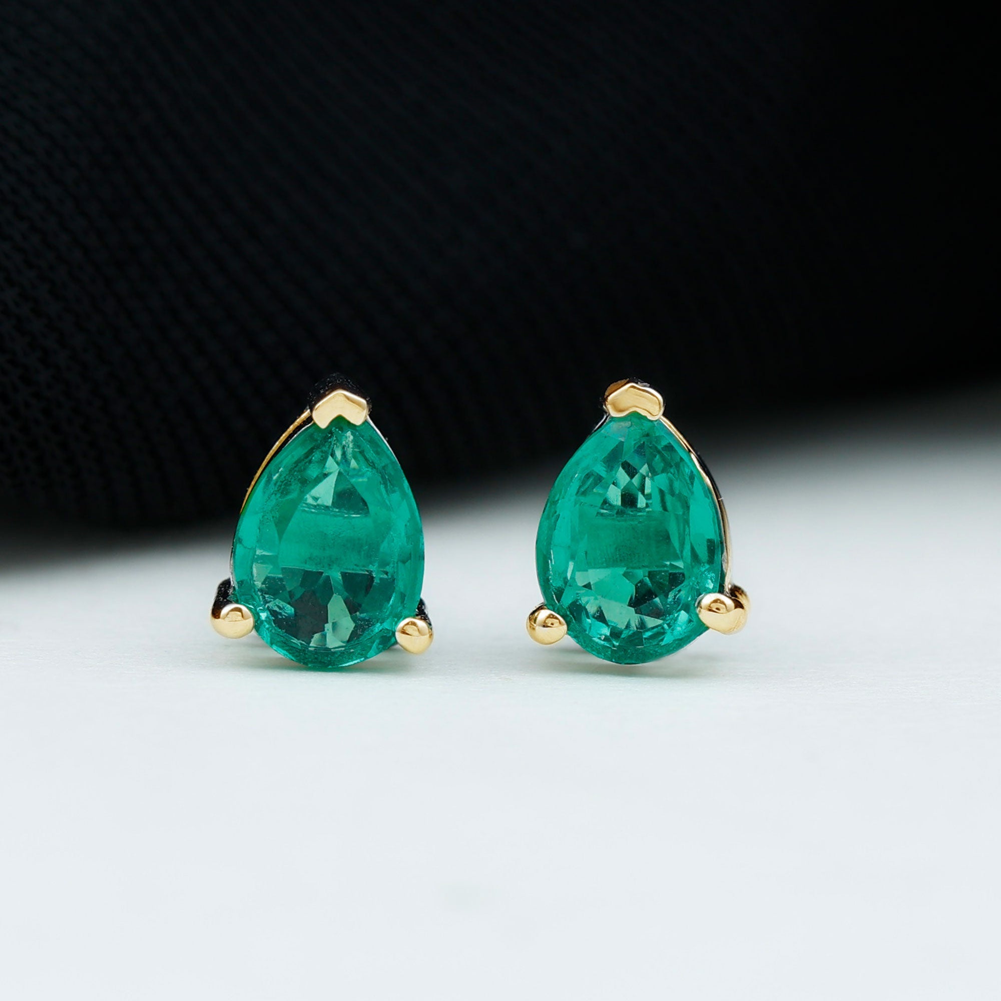 Pear Cut Lab Grown Emerald Teardrop Earrings in 3 Prong Setting