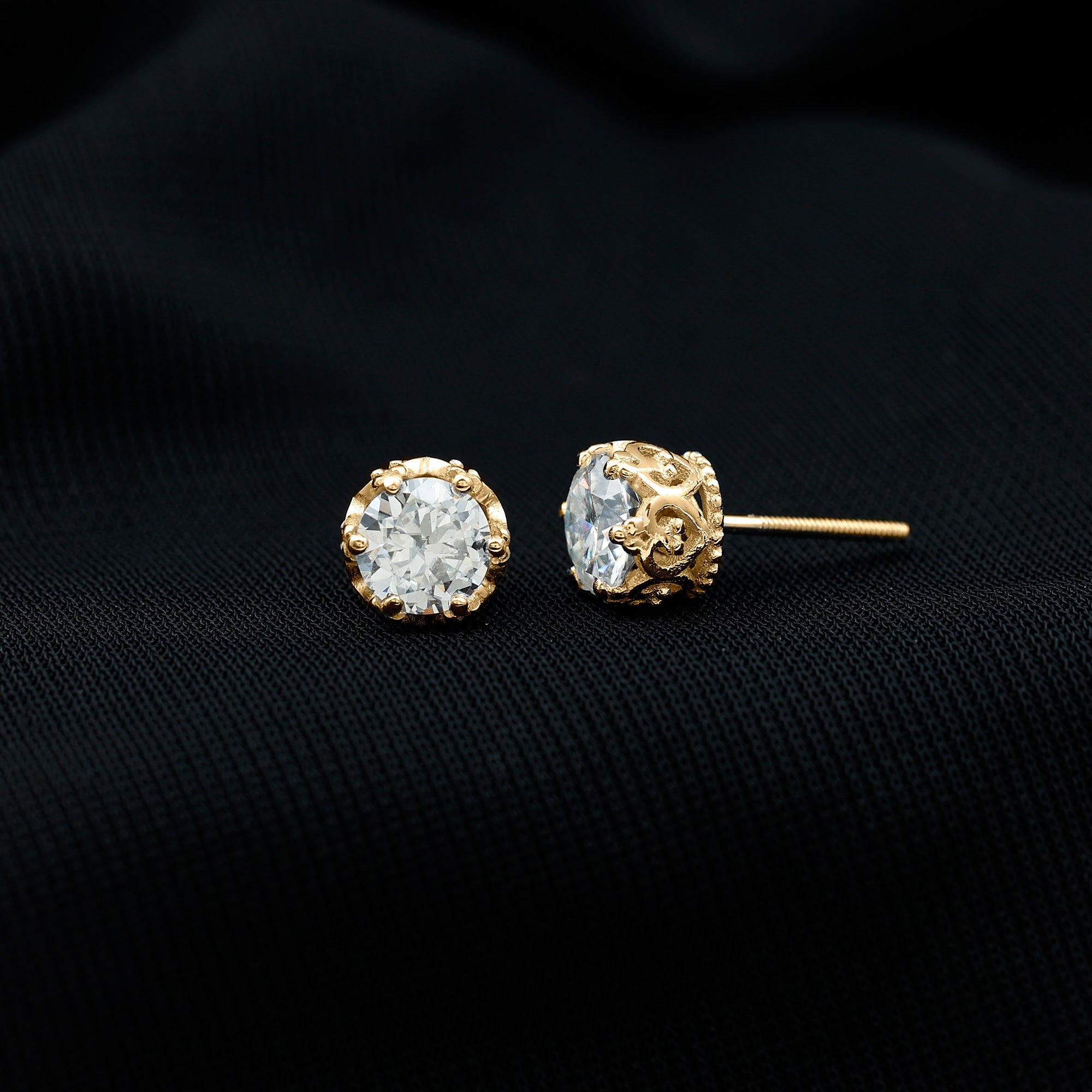 6 MM Round Shape Moissanite Stud Earrings in Crown Setting