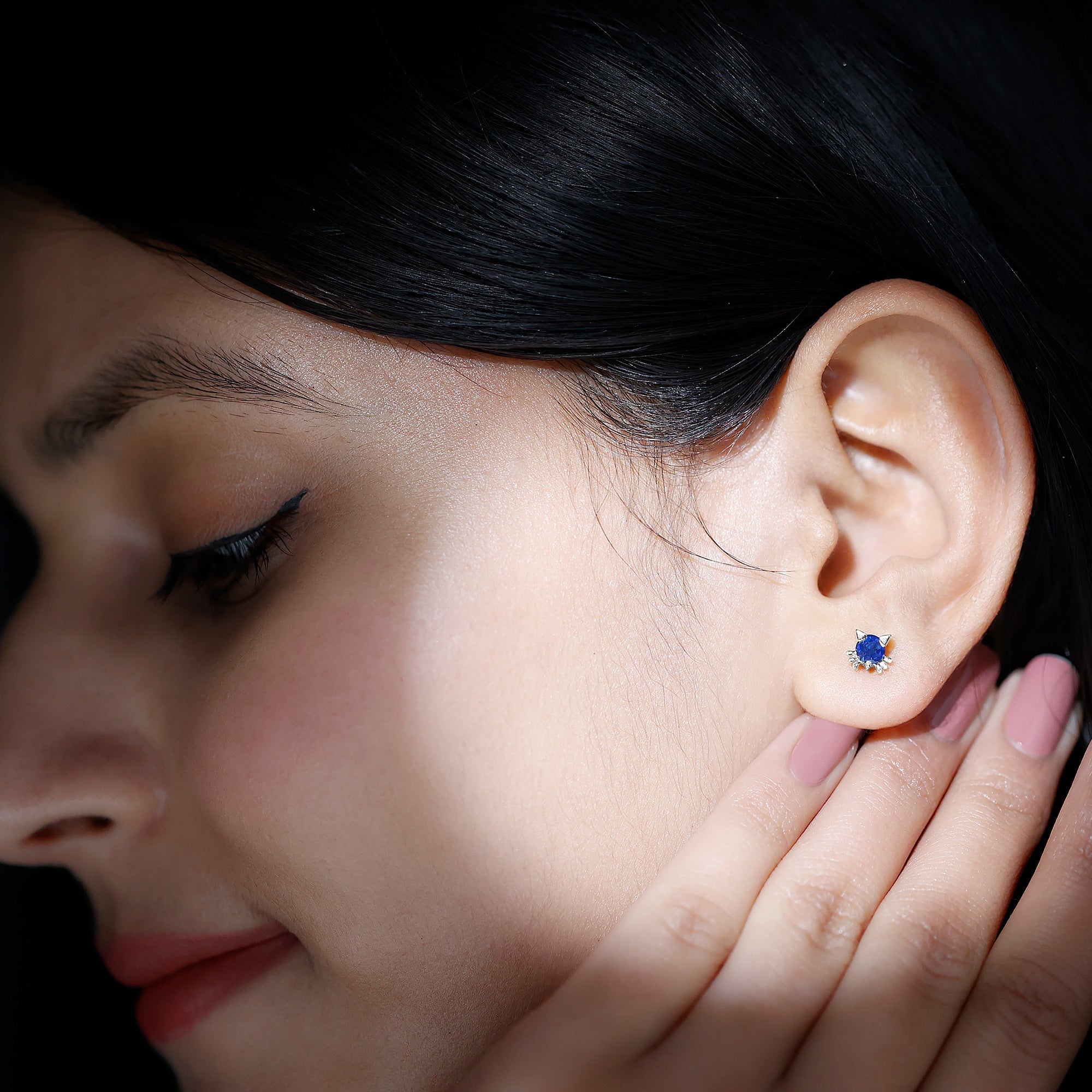 Natural 0.8 Carat Blue Sapphire Cat Stud Earrings for Women