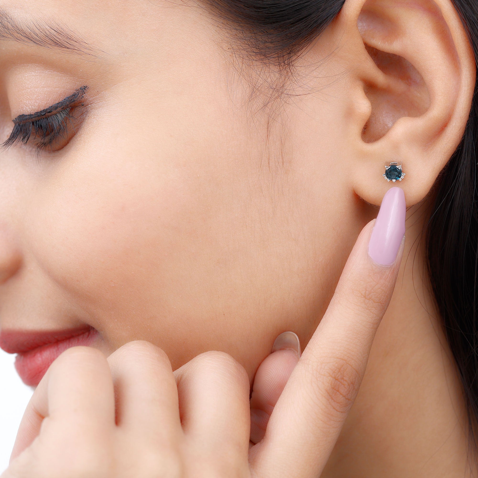 1 CT Round Shape London Blue Topaz Cat Stud Earrings