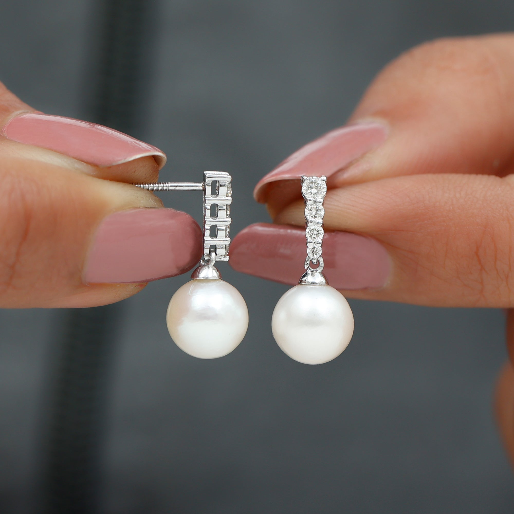 15 Carat Freshwater Pearl Drop Earrings with Diamond