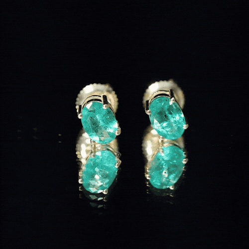 1.43 Carat Oval Shape Emerald Stud Earrings for Women