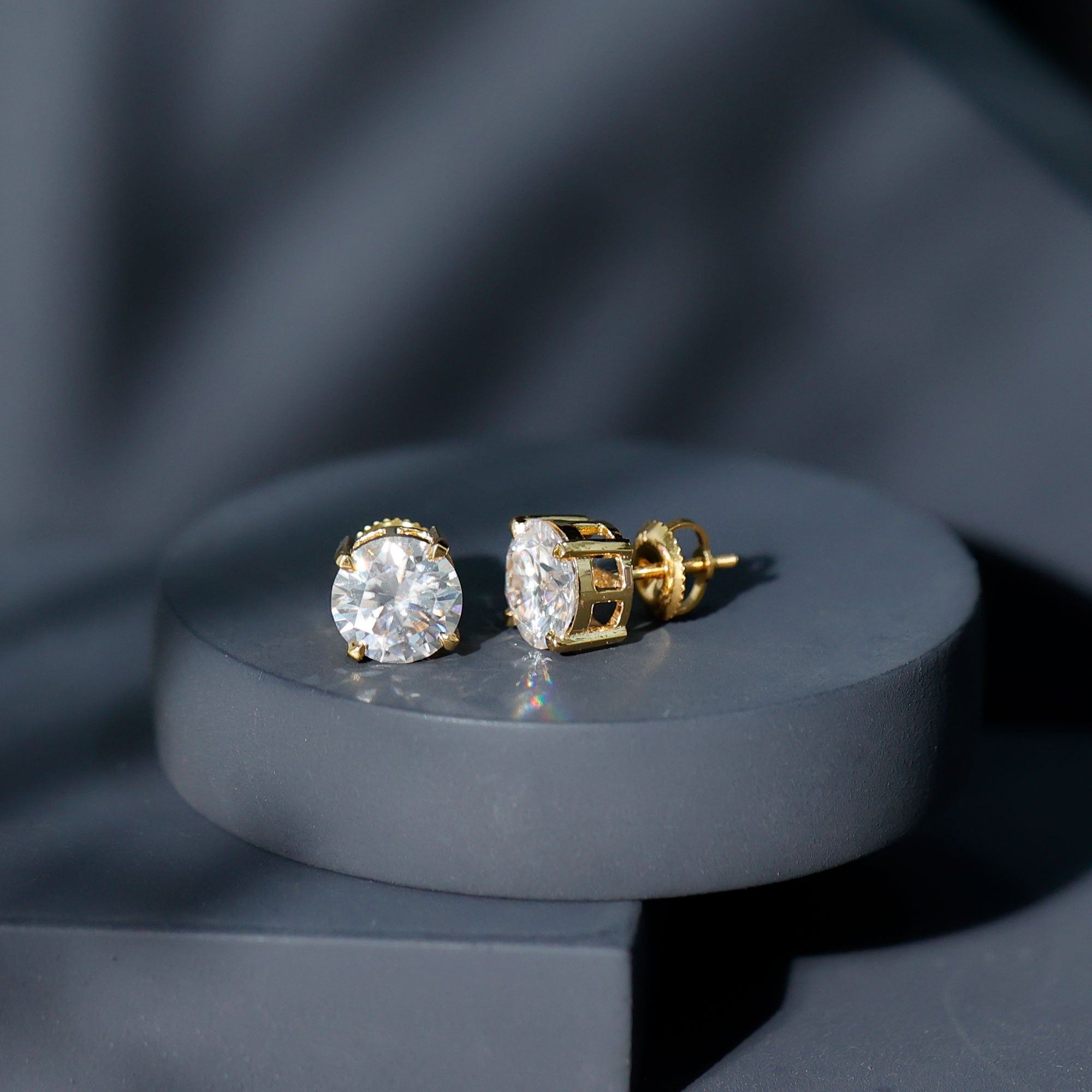 2 Carat Round Cut Moissanite Solitaire Stud Earrings