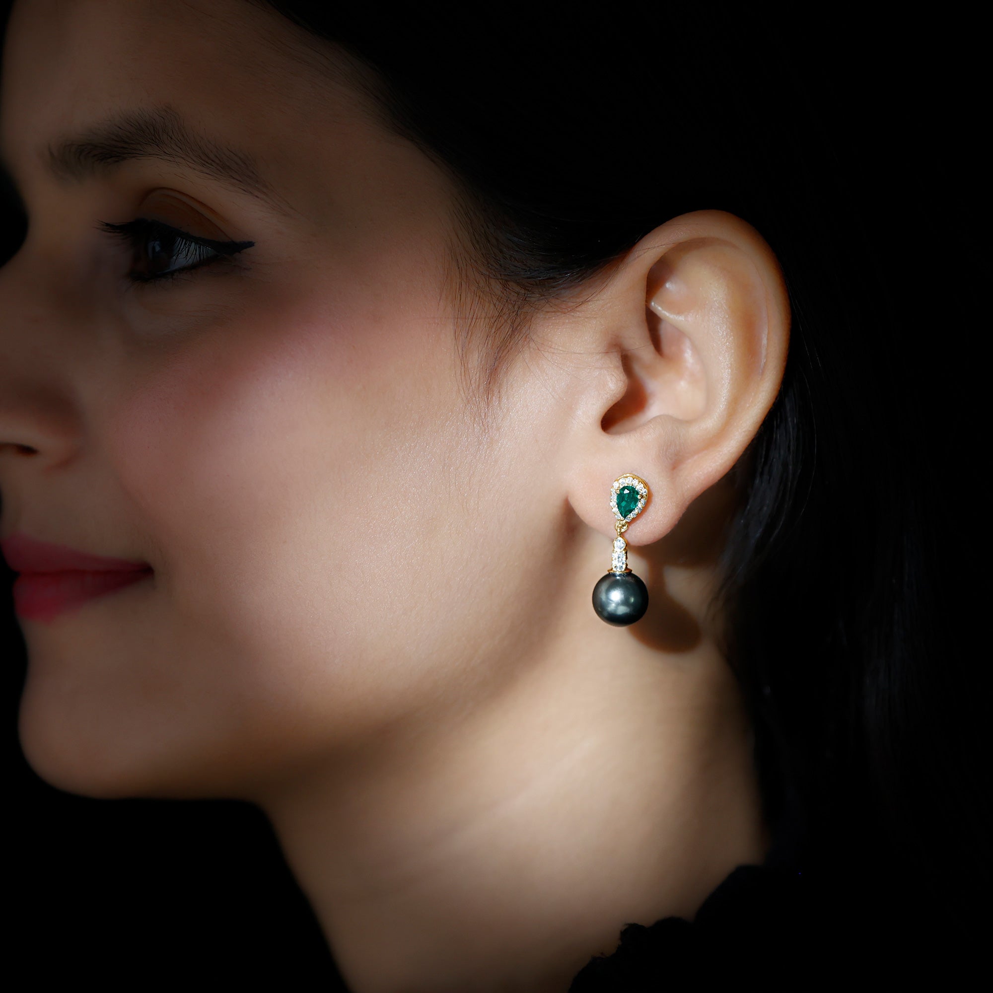 Genuine Black Pearl and Emerald Vintage Drop Earrings