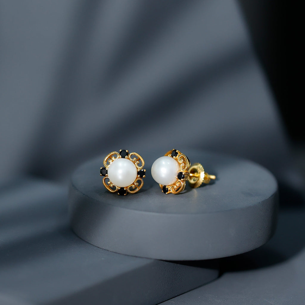 Vintage Style Freshwater Pearl and Black Onyx Stud Earrings