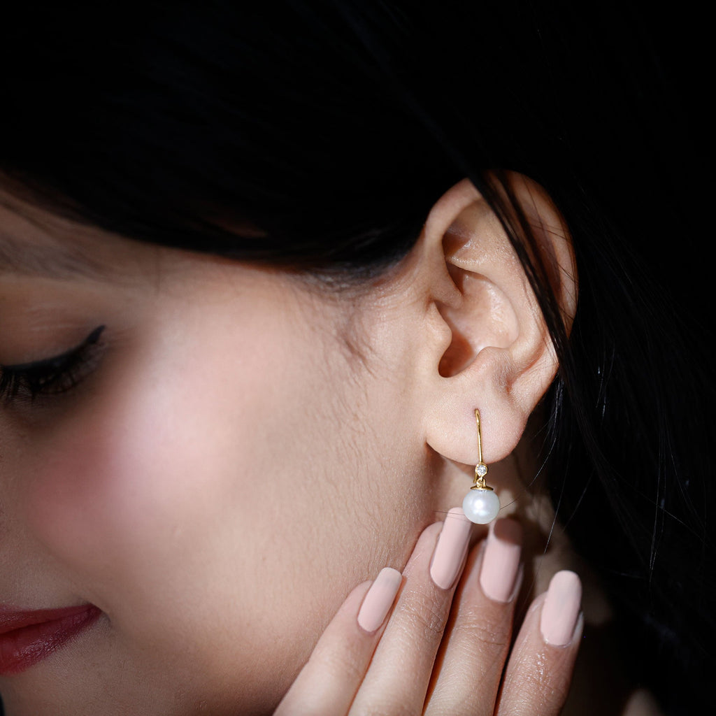 Real Freshwater Pearl Drop Earrings with Diamond
