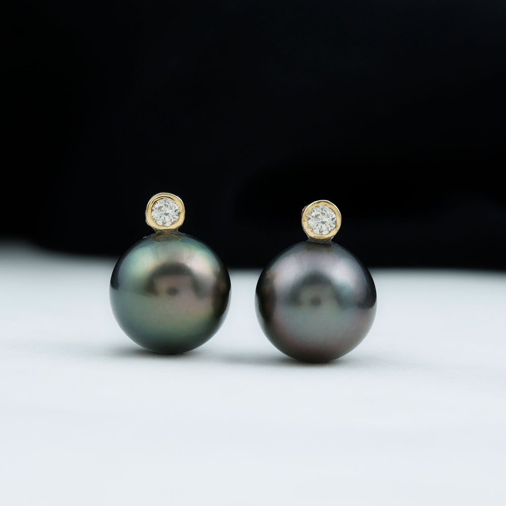 Genuine Black Pearl Stud Earrings For Women