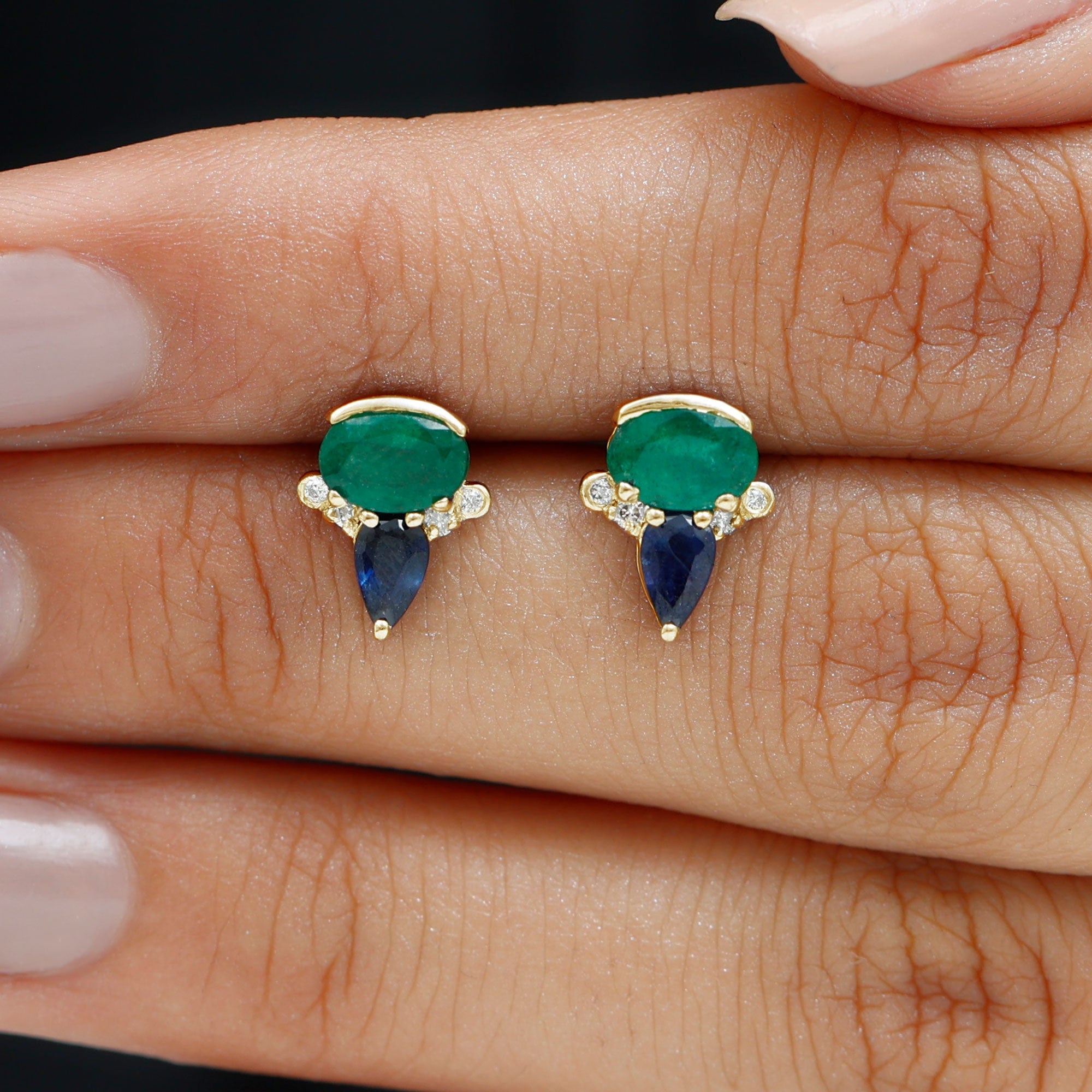 Blue Sapphire and Emerald Vintage Stud Earrings with Diamond