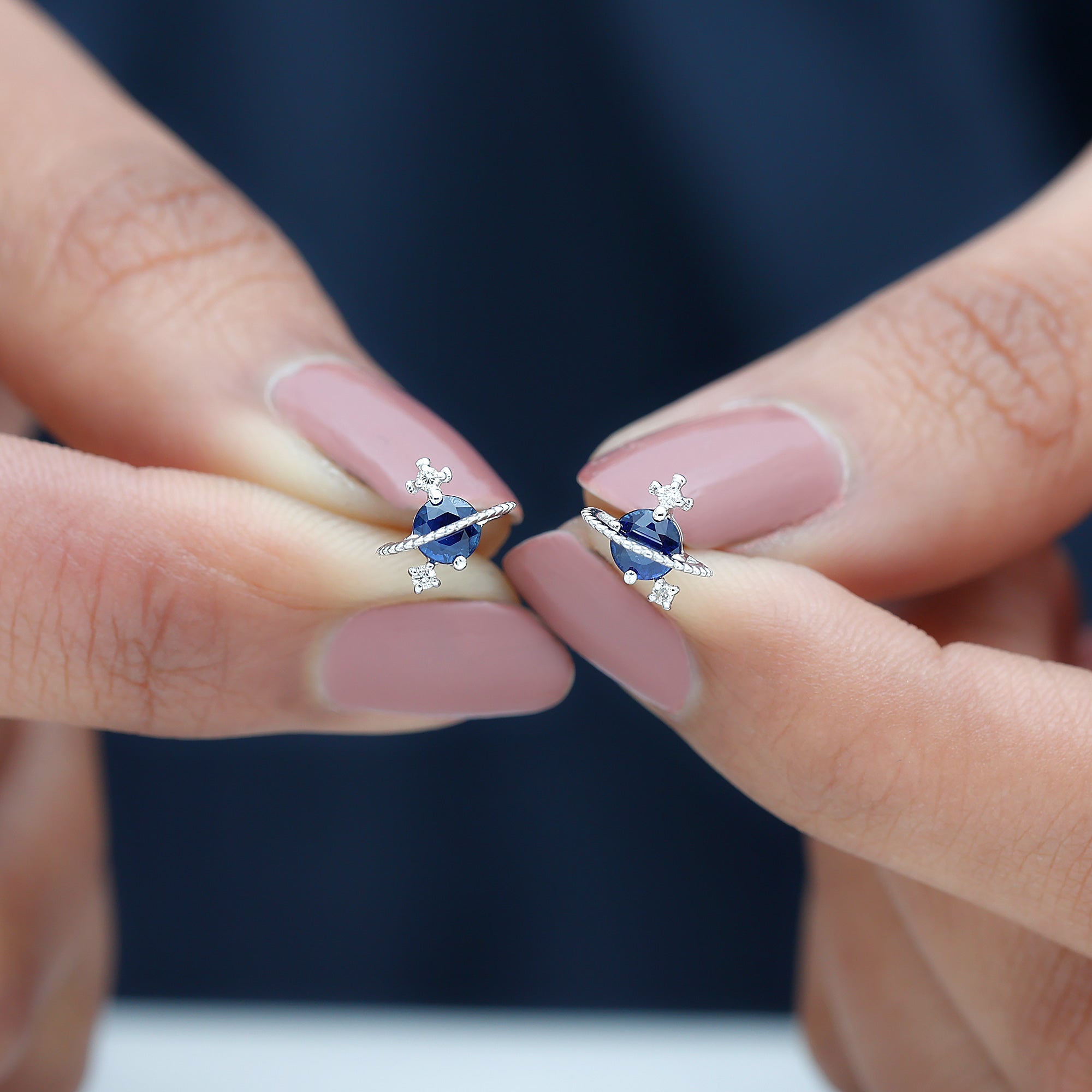 Natural 0.8 Carat Blue Sapphire and Diamond Contemporary Stud Earrings