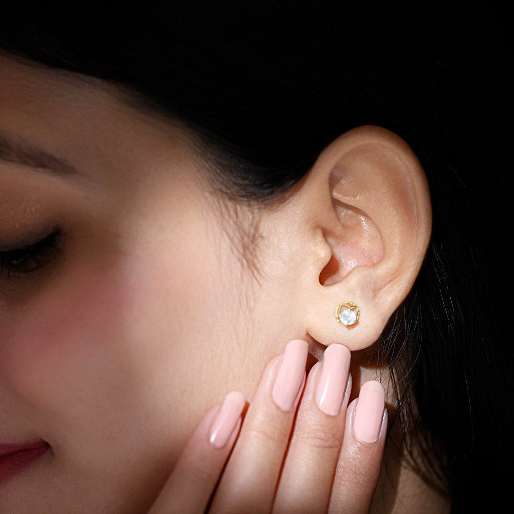 0.7 Carat Moonstone Flower Stud Earrings