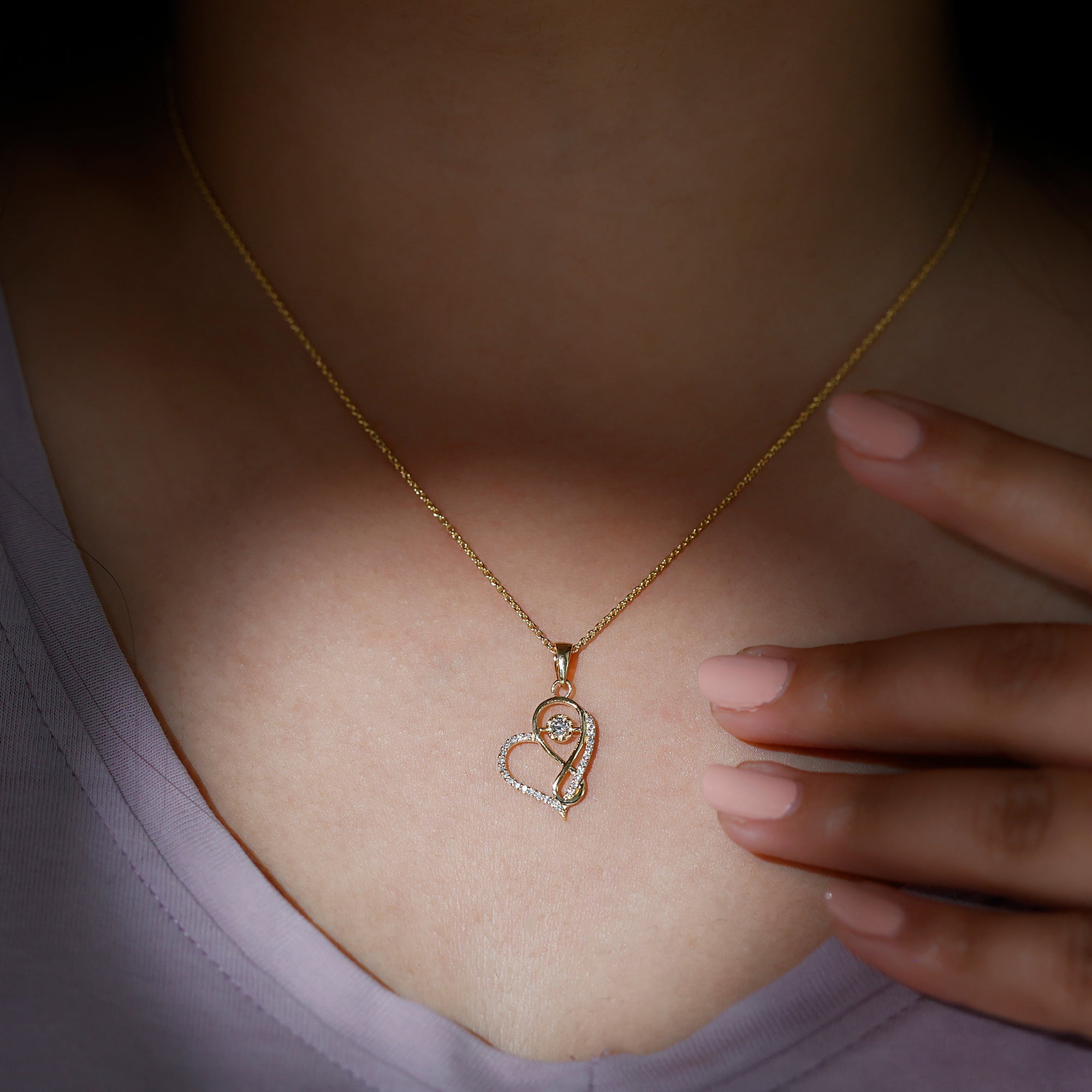 Womens Moissanite Infinity Heart Pendant Necklace With Chain