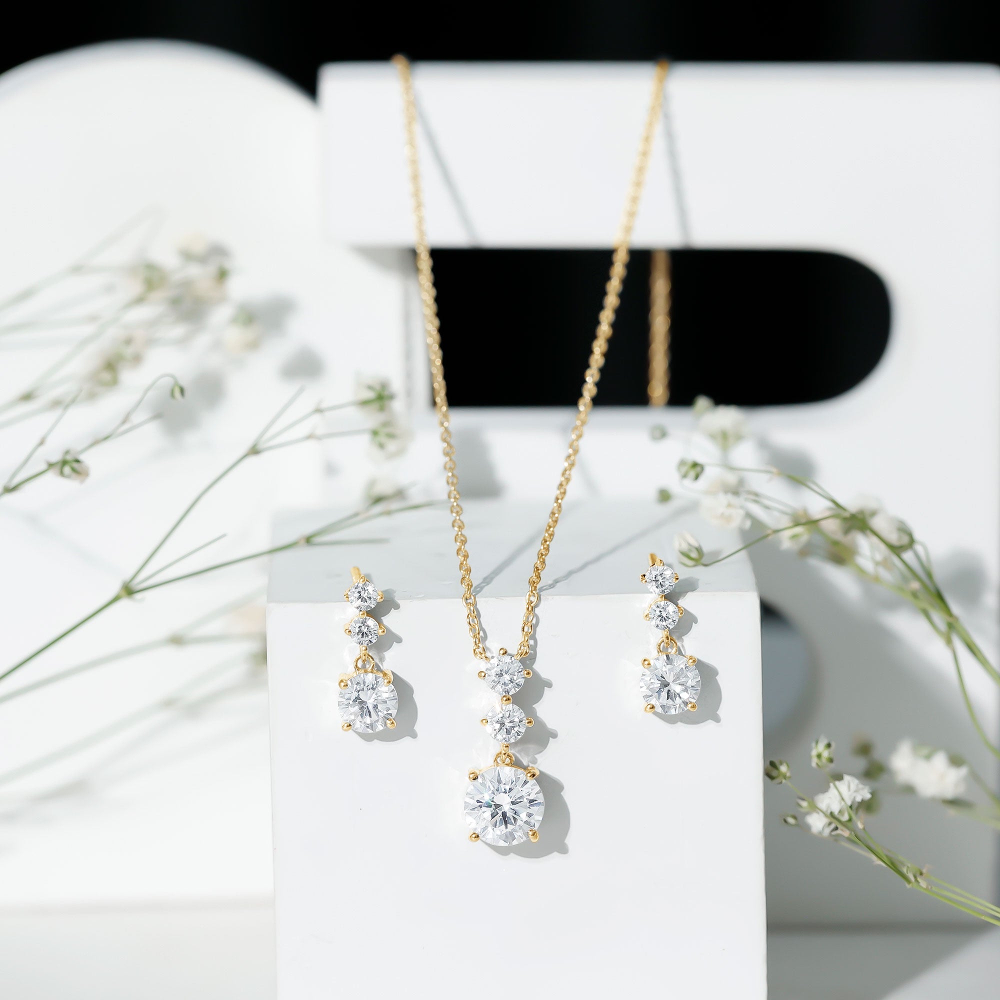 Cubic Zirconia Dangle Necklace and Earrings Set For Bride