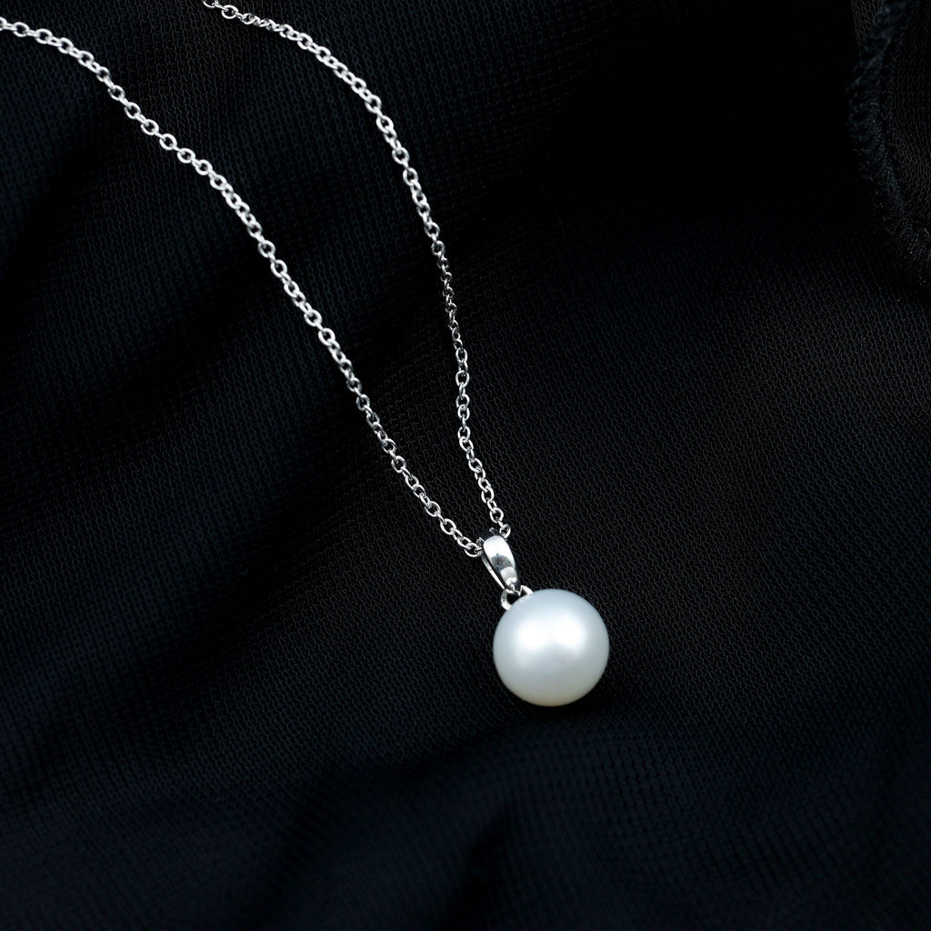 Natural 7.48 Carat Freshwater Pearl Solitaire Pendant Necklace