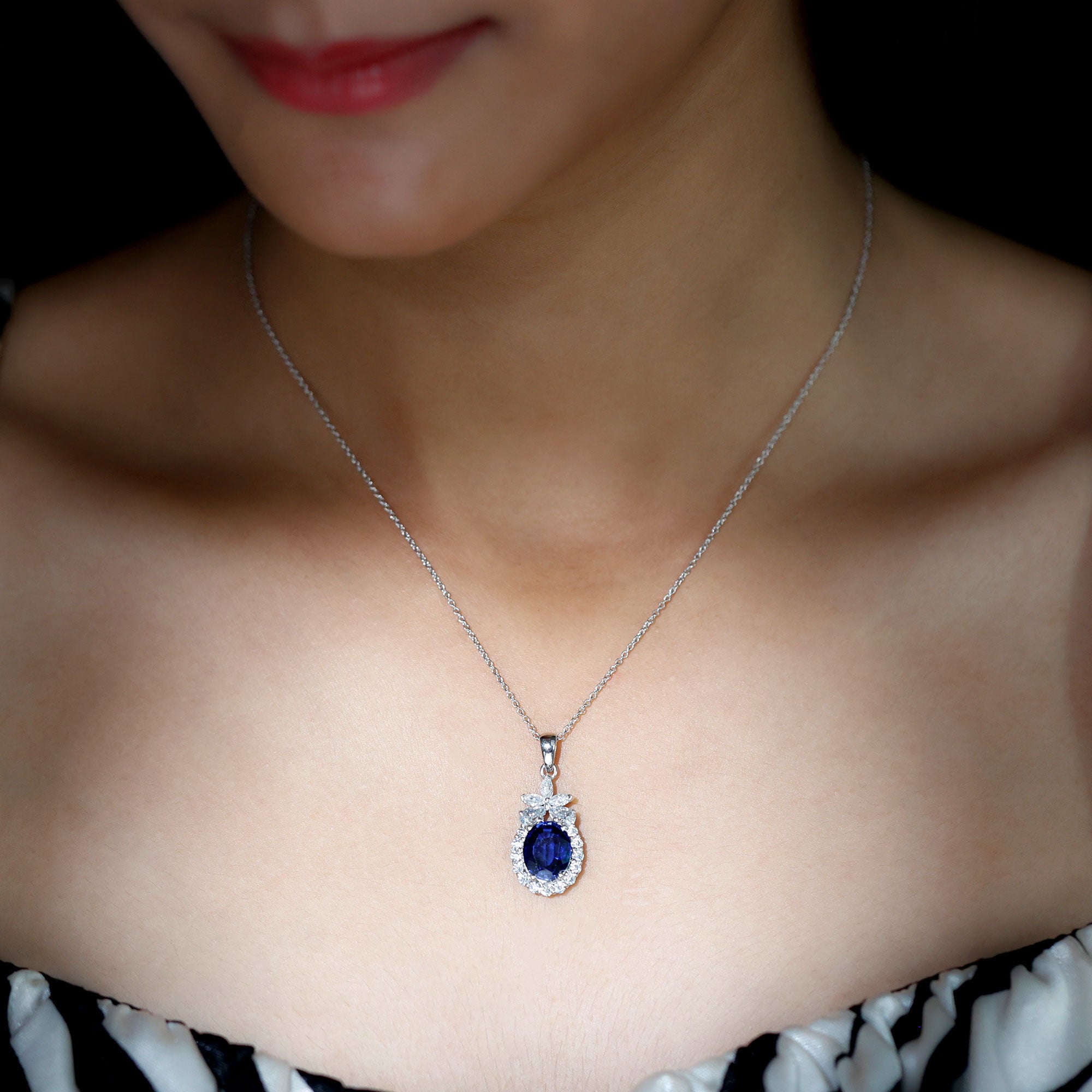 4 Carat Oval Shape Lab Created Blue Sapphire Statement Necklace with Moissanite
