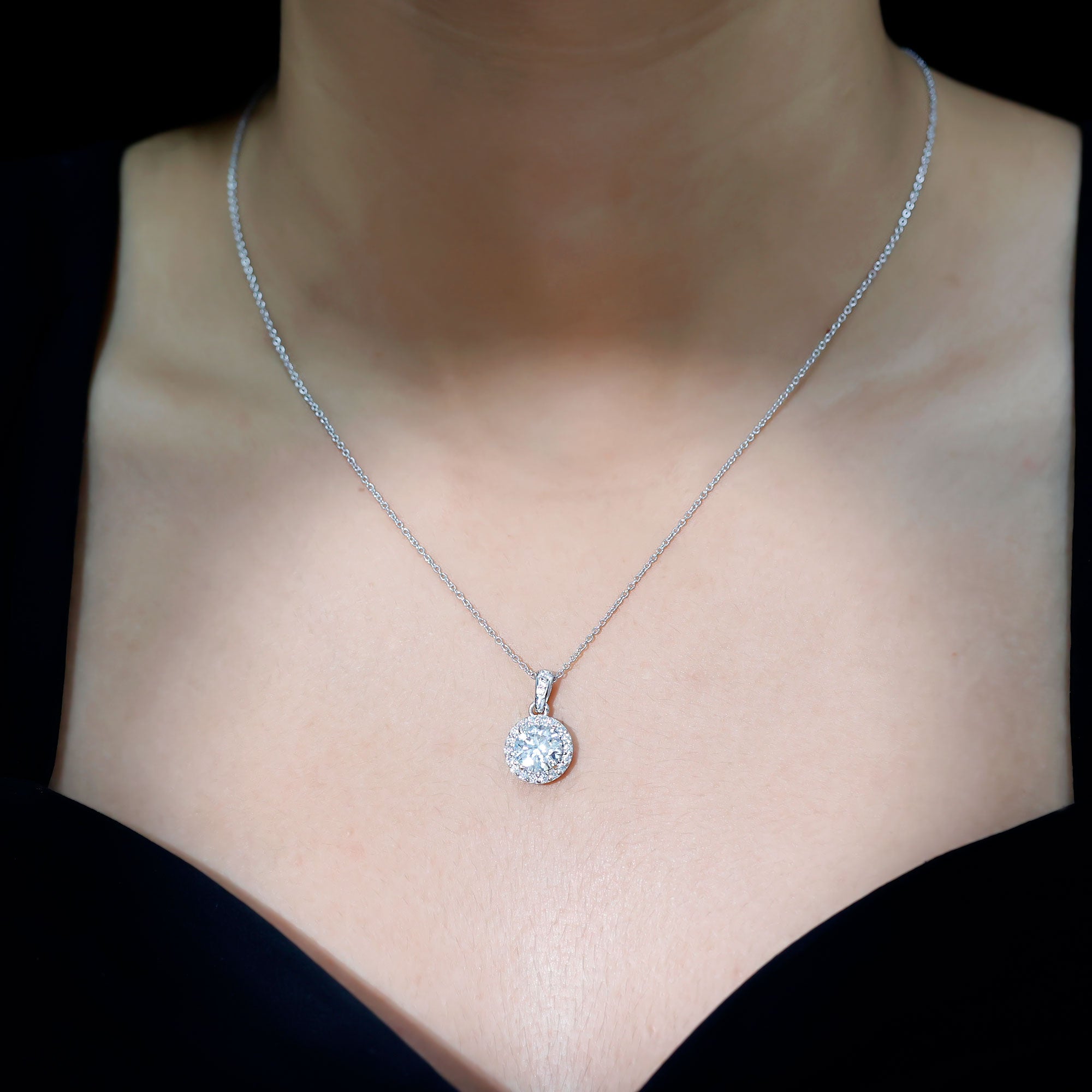 Round Cubic Zirconia Classic Halo Pendant