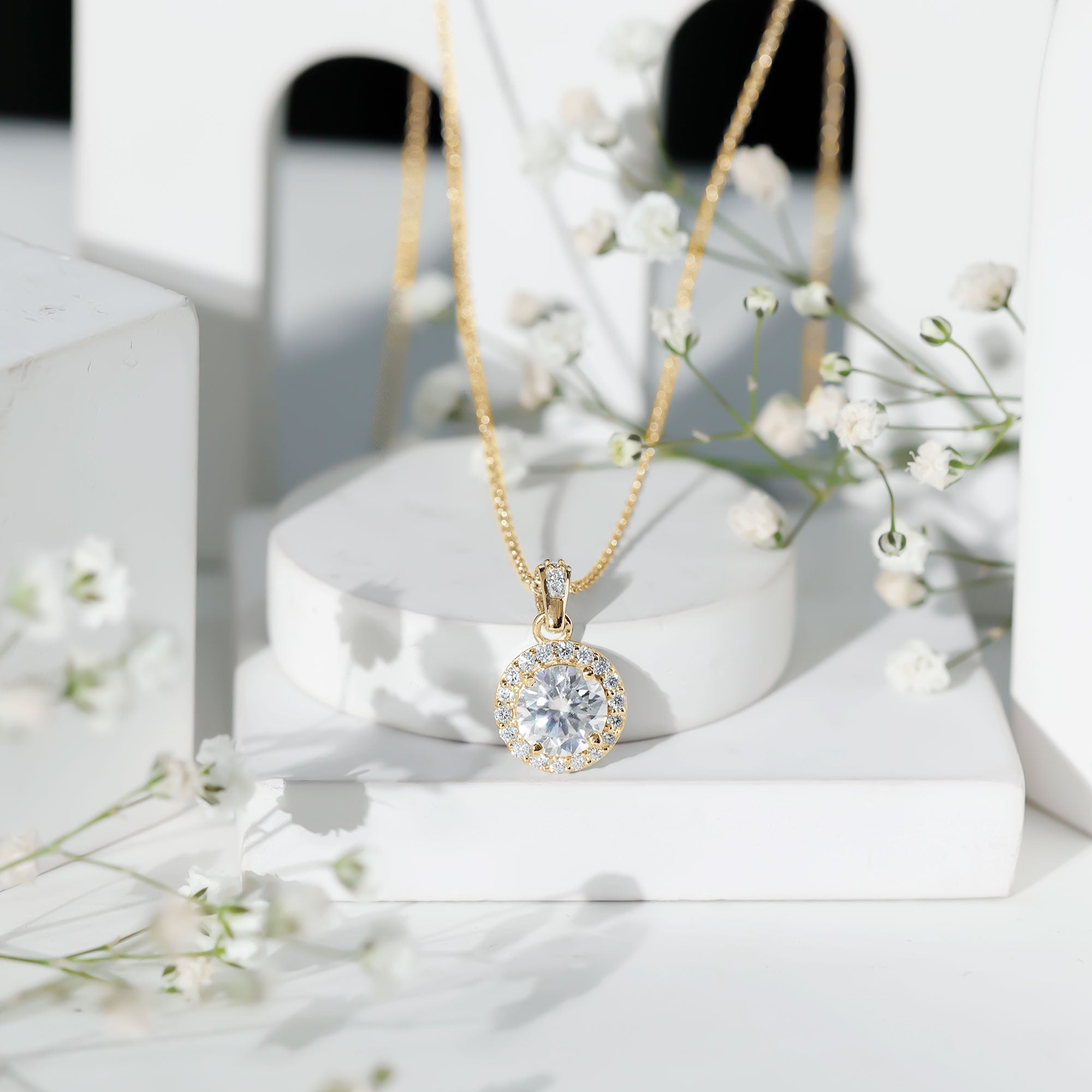 Round Cubic Zirconia Classic Halo Pendant