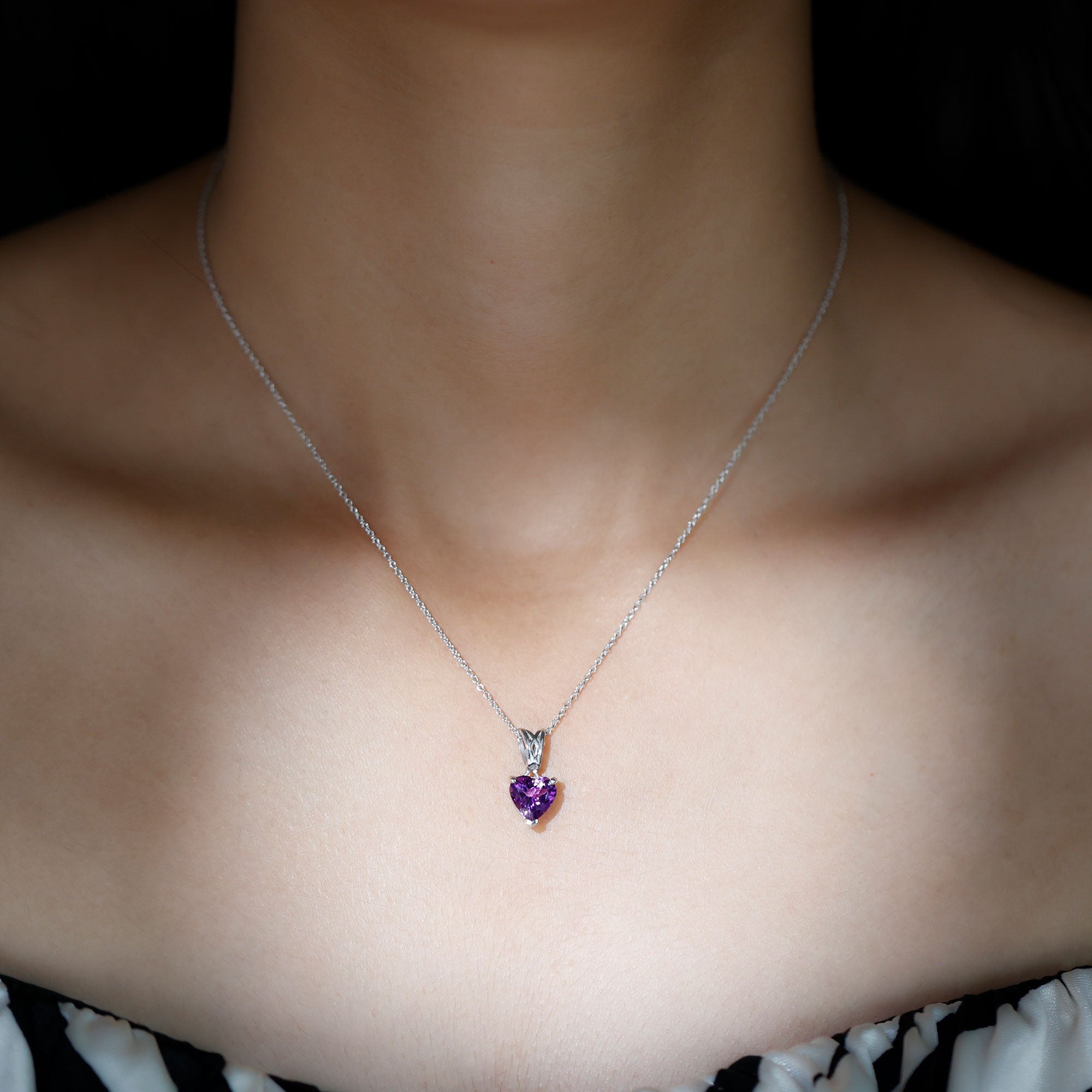 2 Carat Heart Shape Amethyst Pendant Necklace With Chain