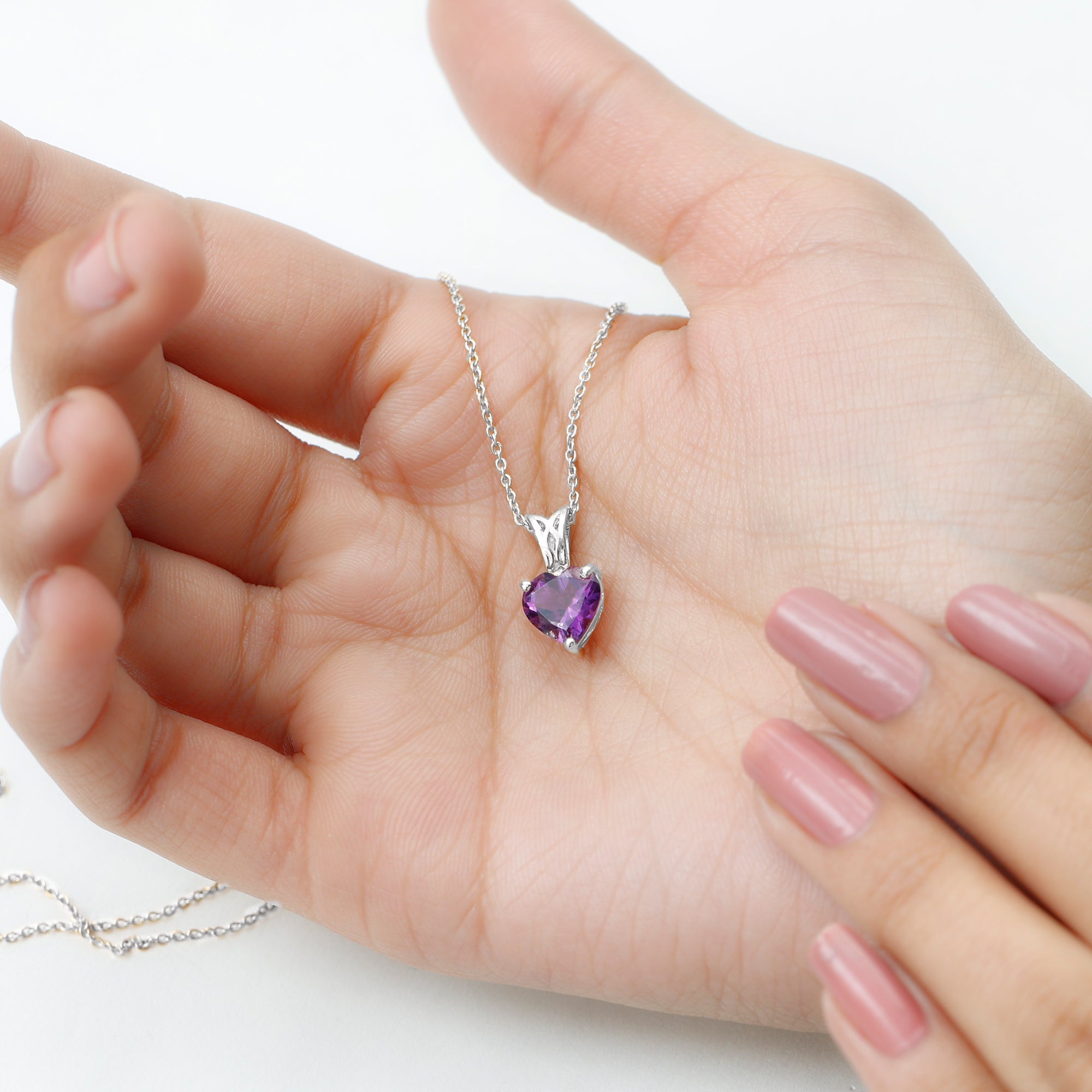 2 Carat Heart Shape Amethyst Pendant Necklace With Chain