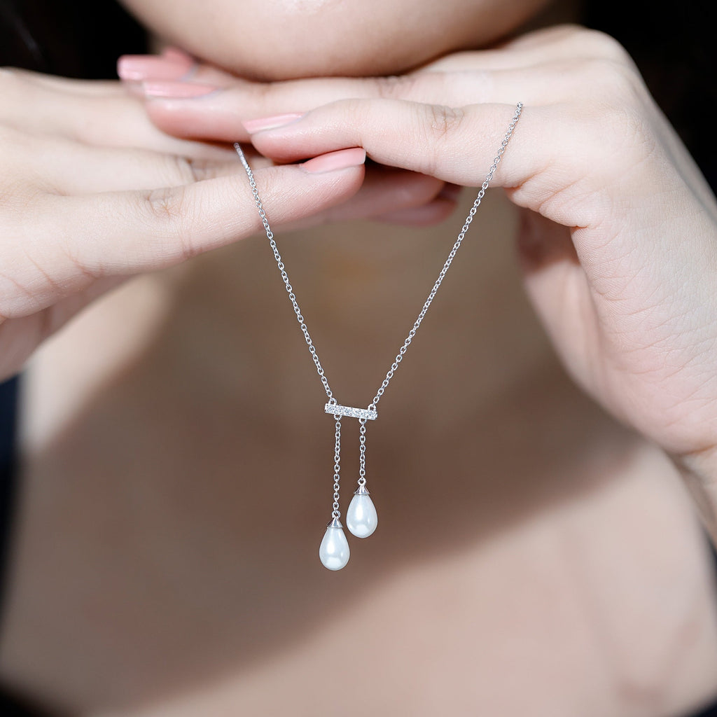 5.75 CT Freshwater Pearl Drop Necklace with Diamond