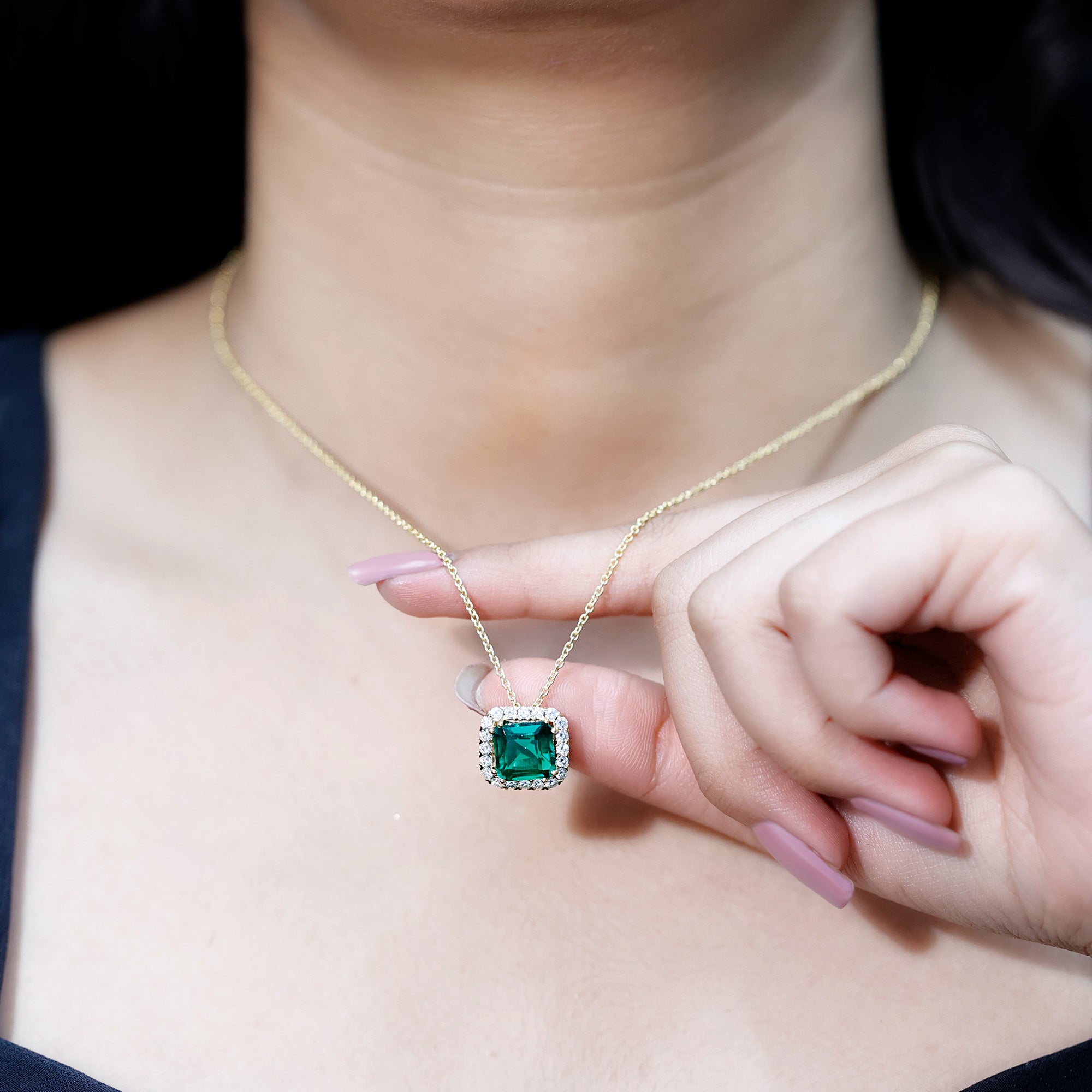 2.5 CT Asscher Cut Lab Grown Emerald Halo Necklace with Moissanite