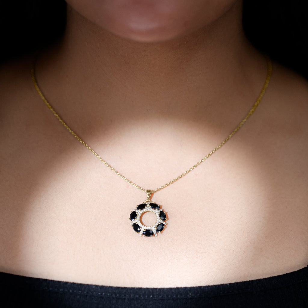 3 CT Oval Cut Black Spinel Elegant Pendant with Moissanite