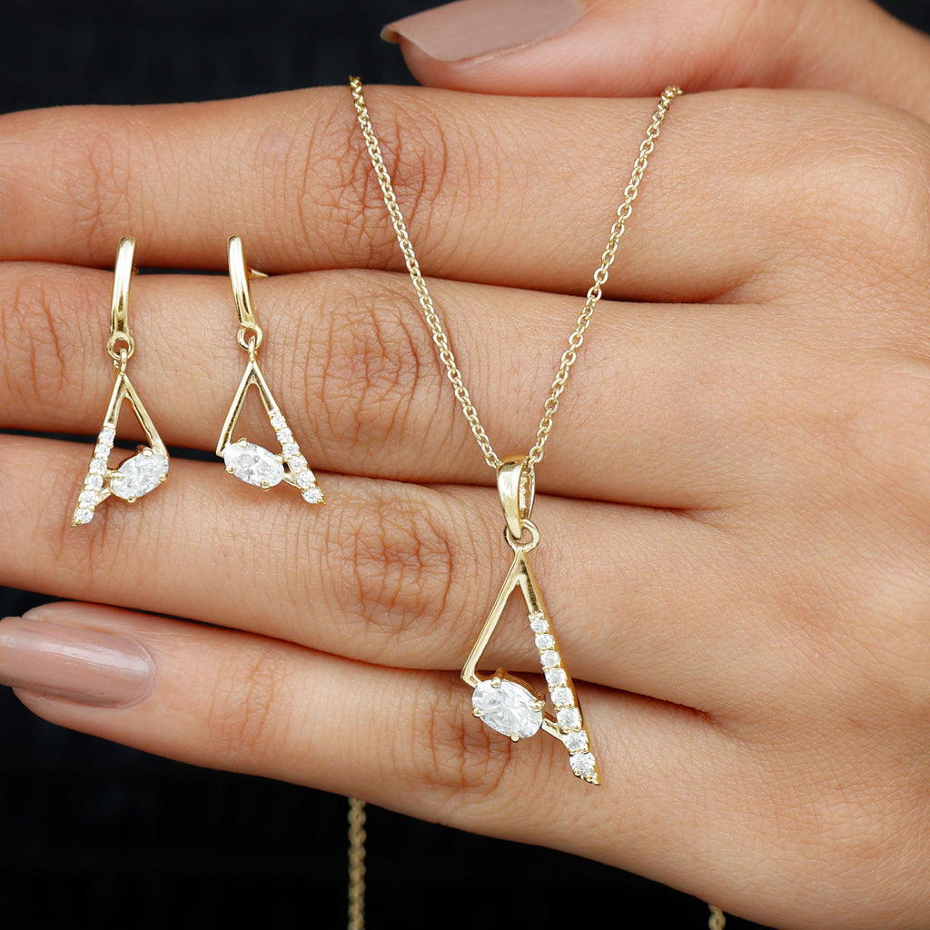 Certified Moissanite Triangle Necklace With Earrings