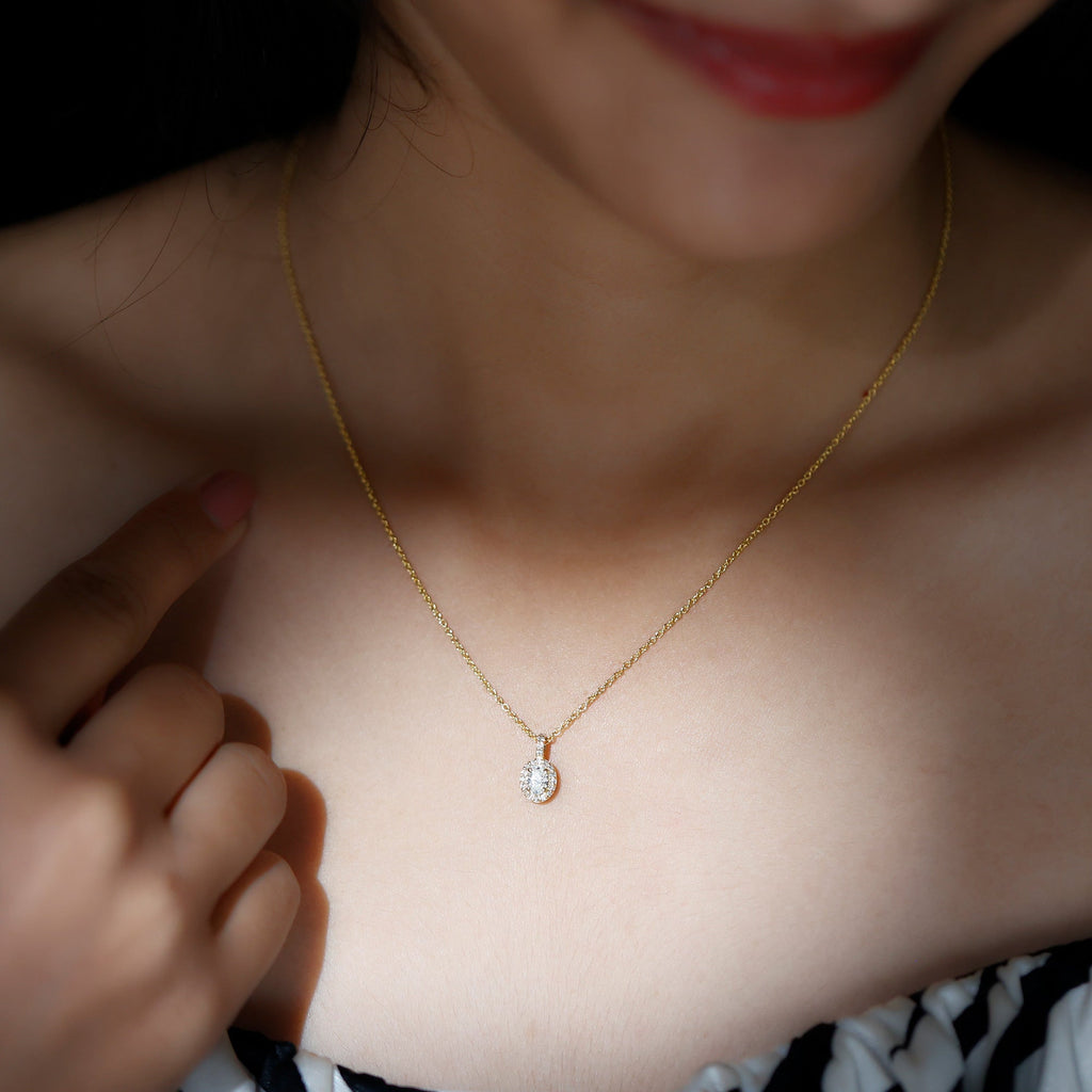 Oval Shaped Real Diamond Pendant Necklace With Chain