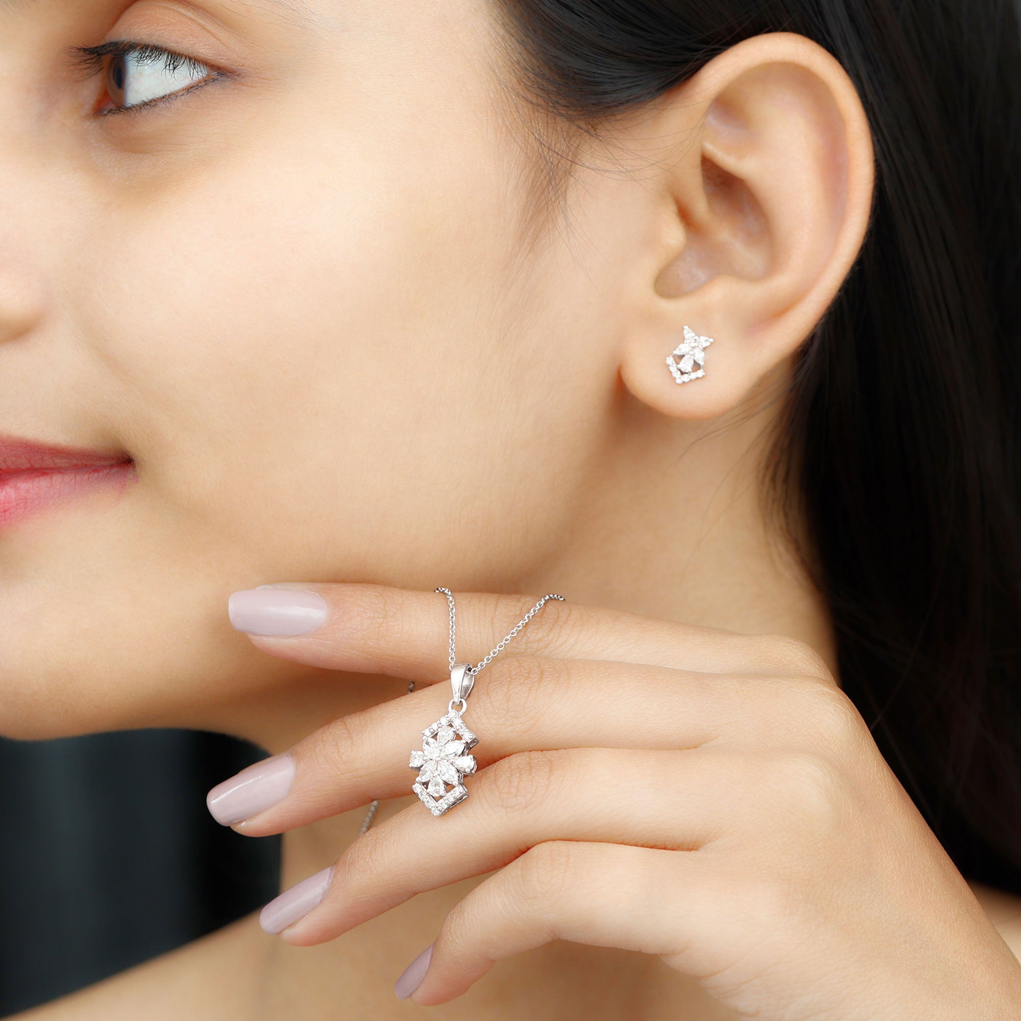 Genuine Diamond Flower Necklace and Earrings Set with Certificate